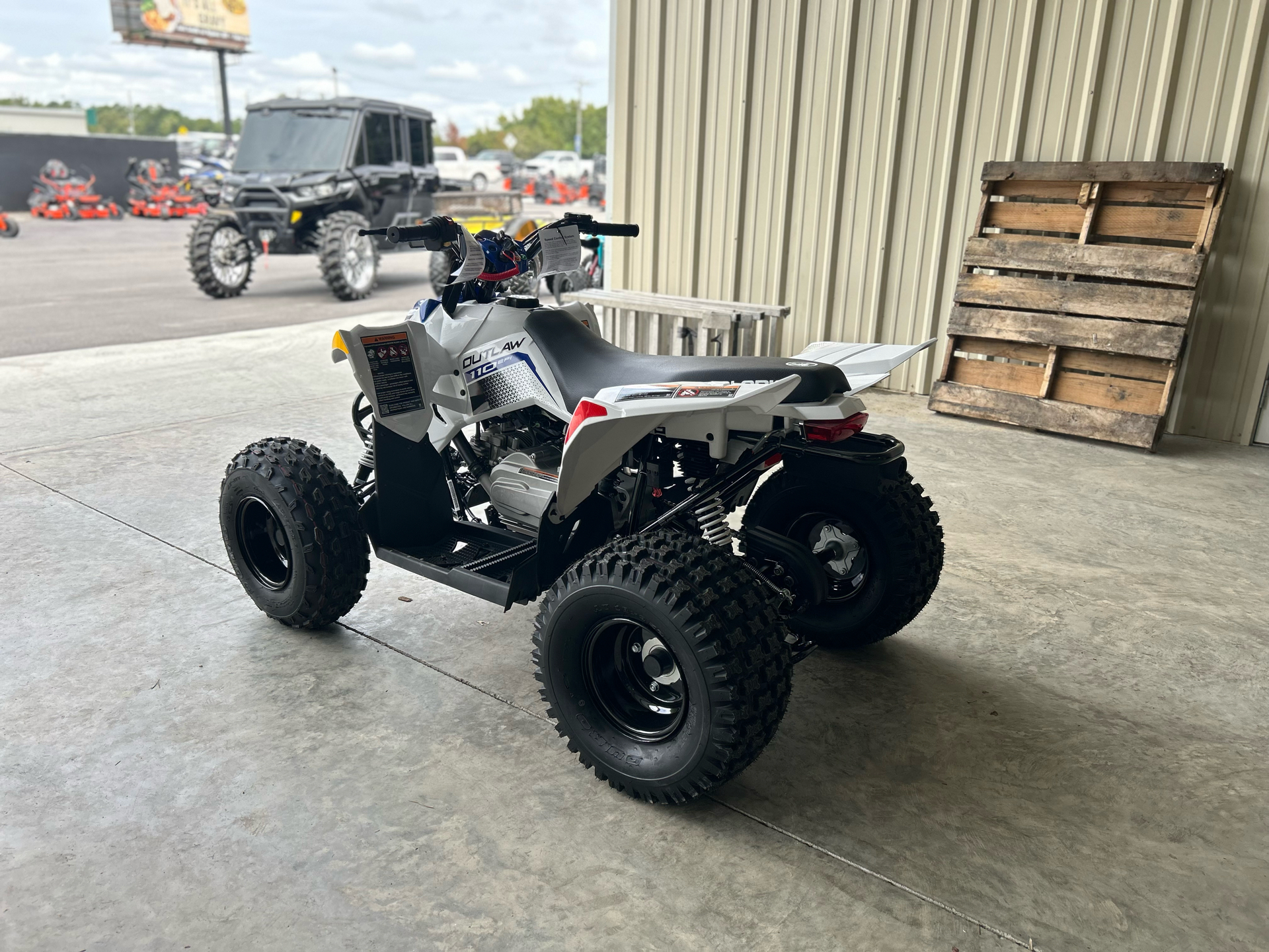 2025 Polaris Outlaw 110 EFI in Statesboro, Georgia - Photo 3