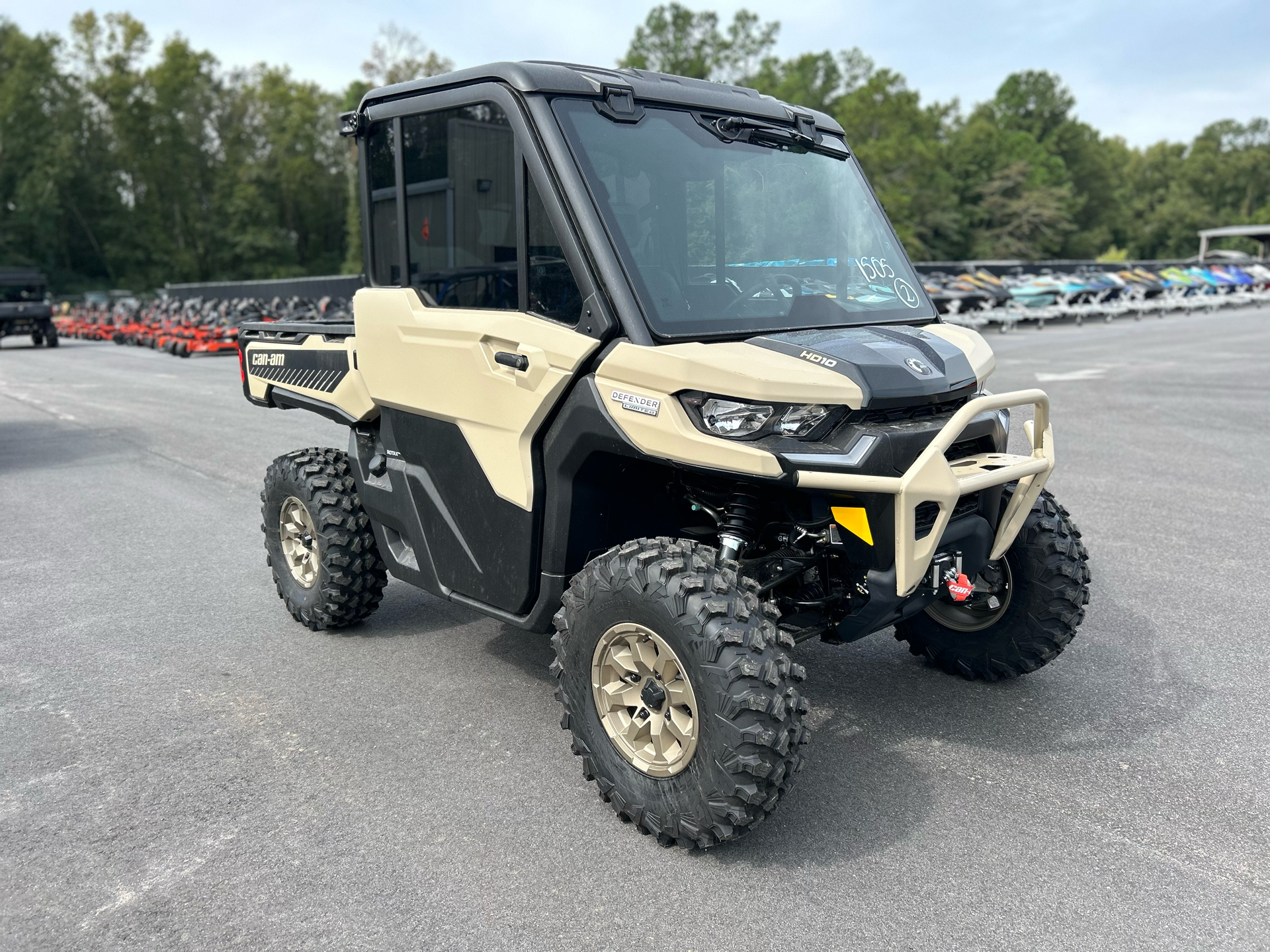 2025 Can-Am Defender Limited in Statesboro, Georgia - Photo 2