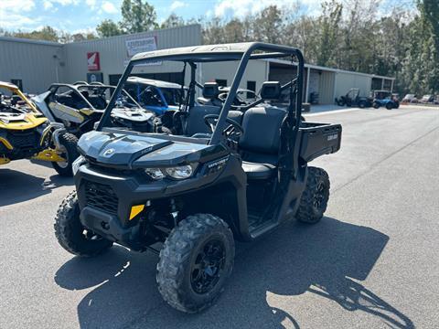 2025 Can-Am Defender DPS HD9 in Statesboro, Georgia - Photo 1