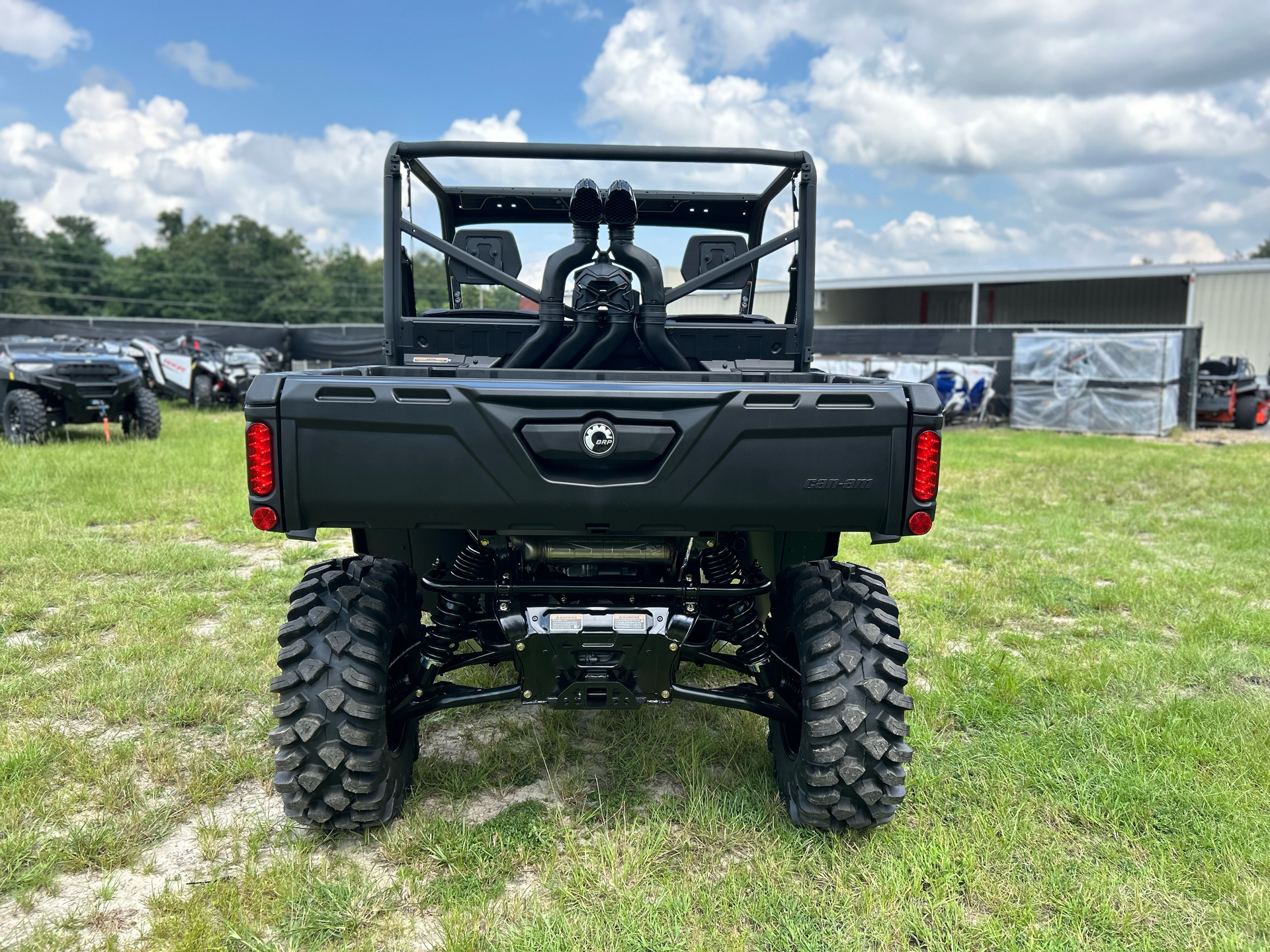 2025 Can-Am Defender X MR HD10 in Statesboro, Georgia - Photo 3