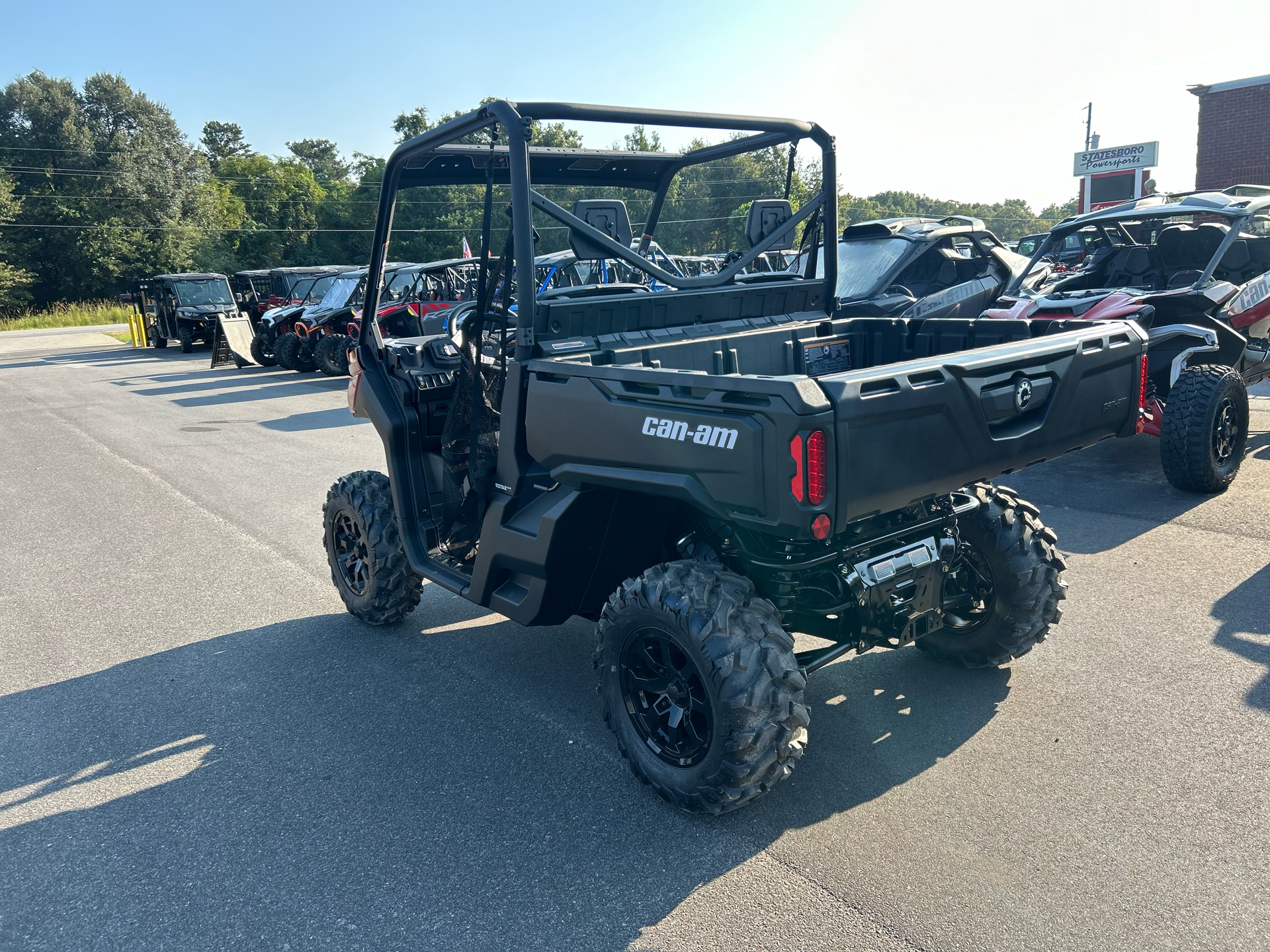 2025 Can-Am Defender DPS HD10 in Statesboro, Georgia - Photo 3