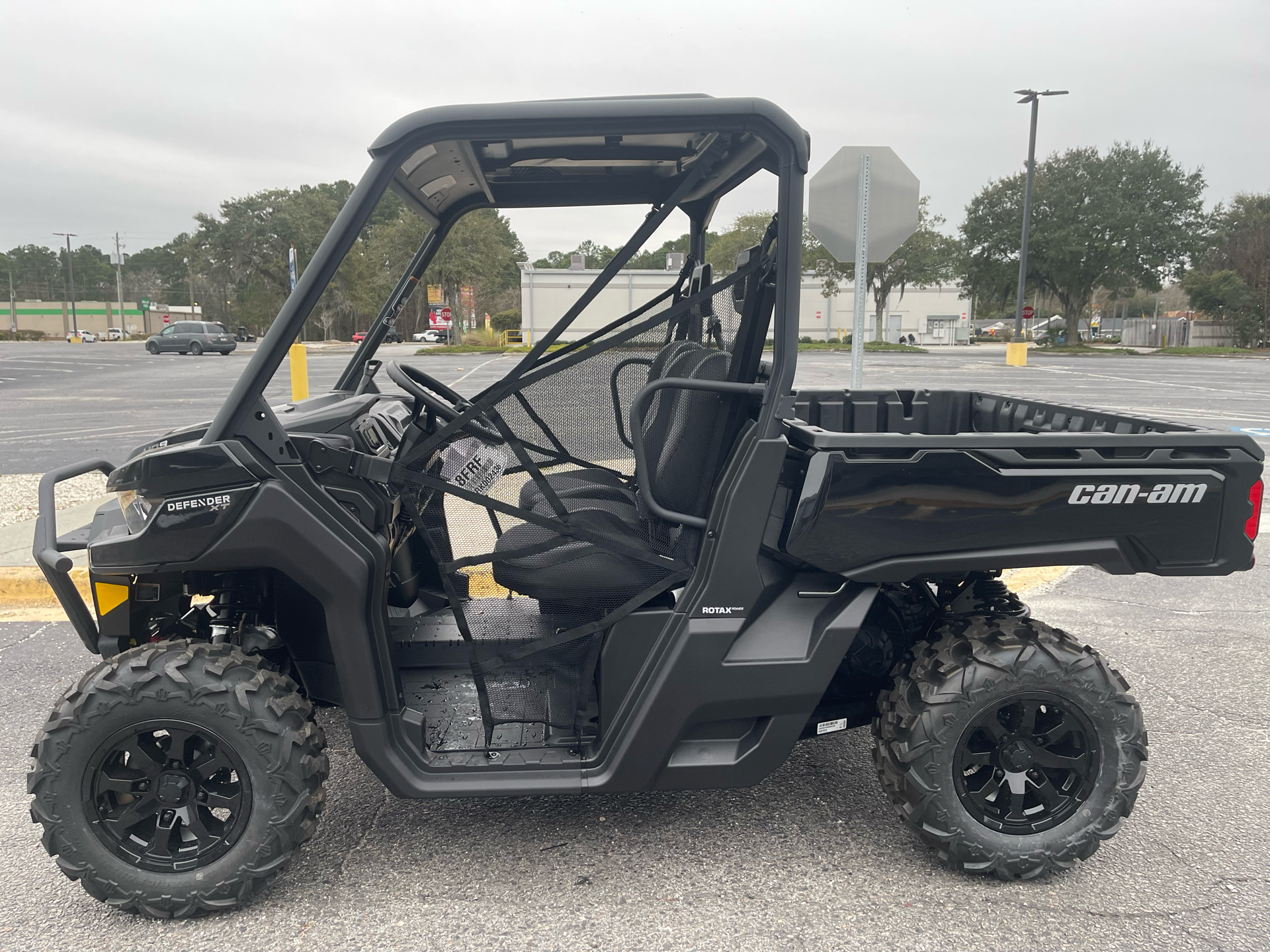 2024 Can-Am Defender XT HD9 in Savannah, Georgia - Photo 2