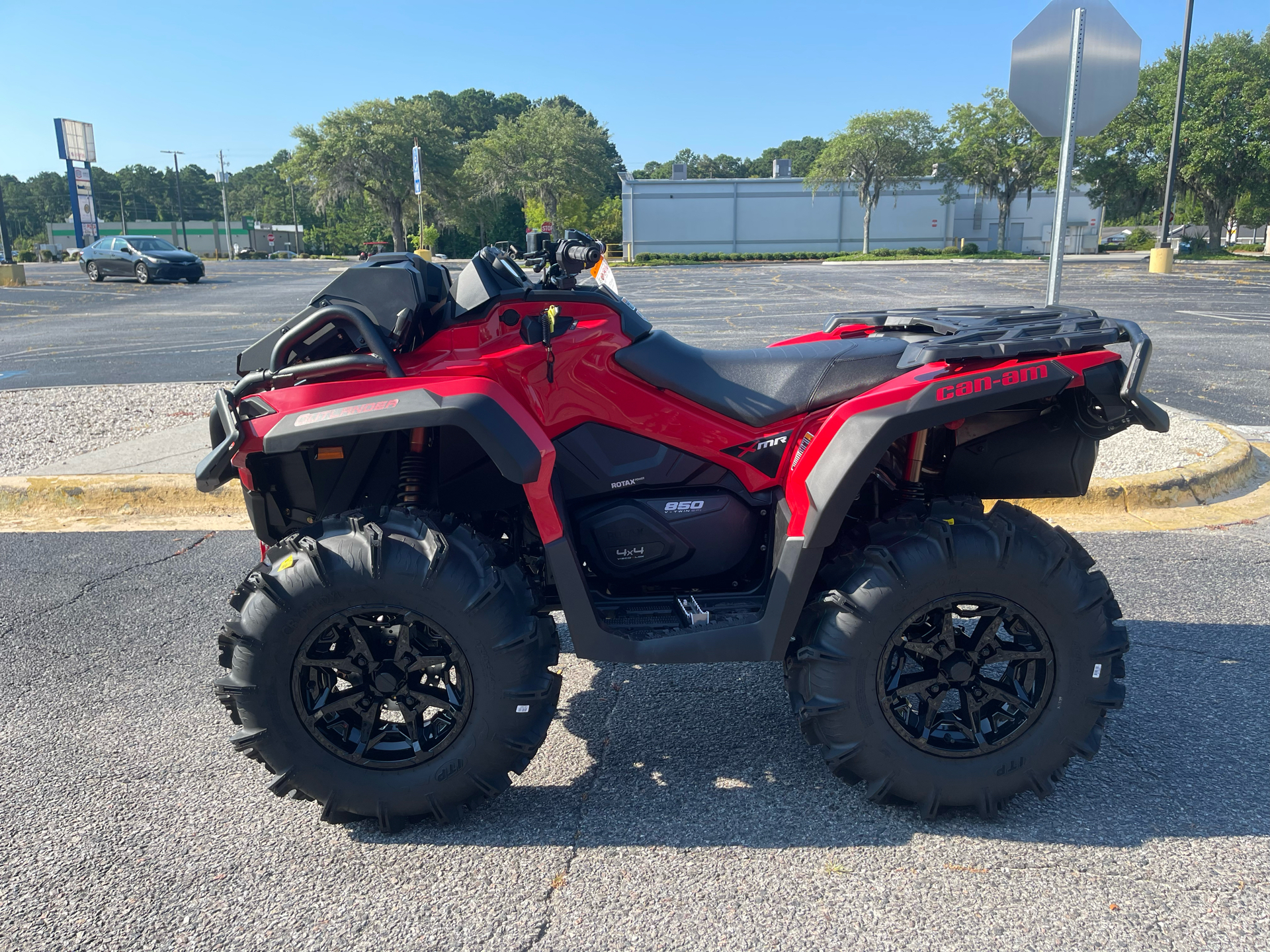 2024 Can-Am Outlander X MR 850 in Savannah, Georgia - Photo 2