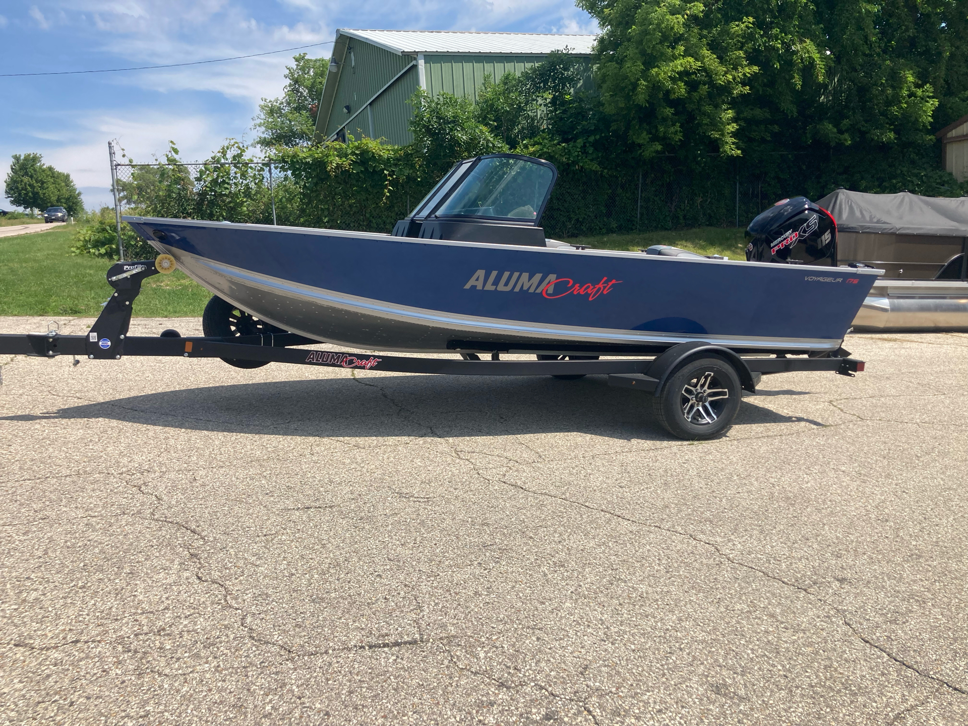 2023 Alumacraft Voyageur 175 Sport in Edgerton, Wisconsin - Photo 2