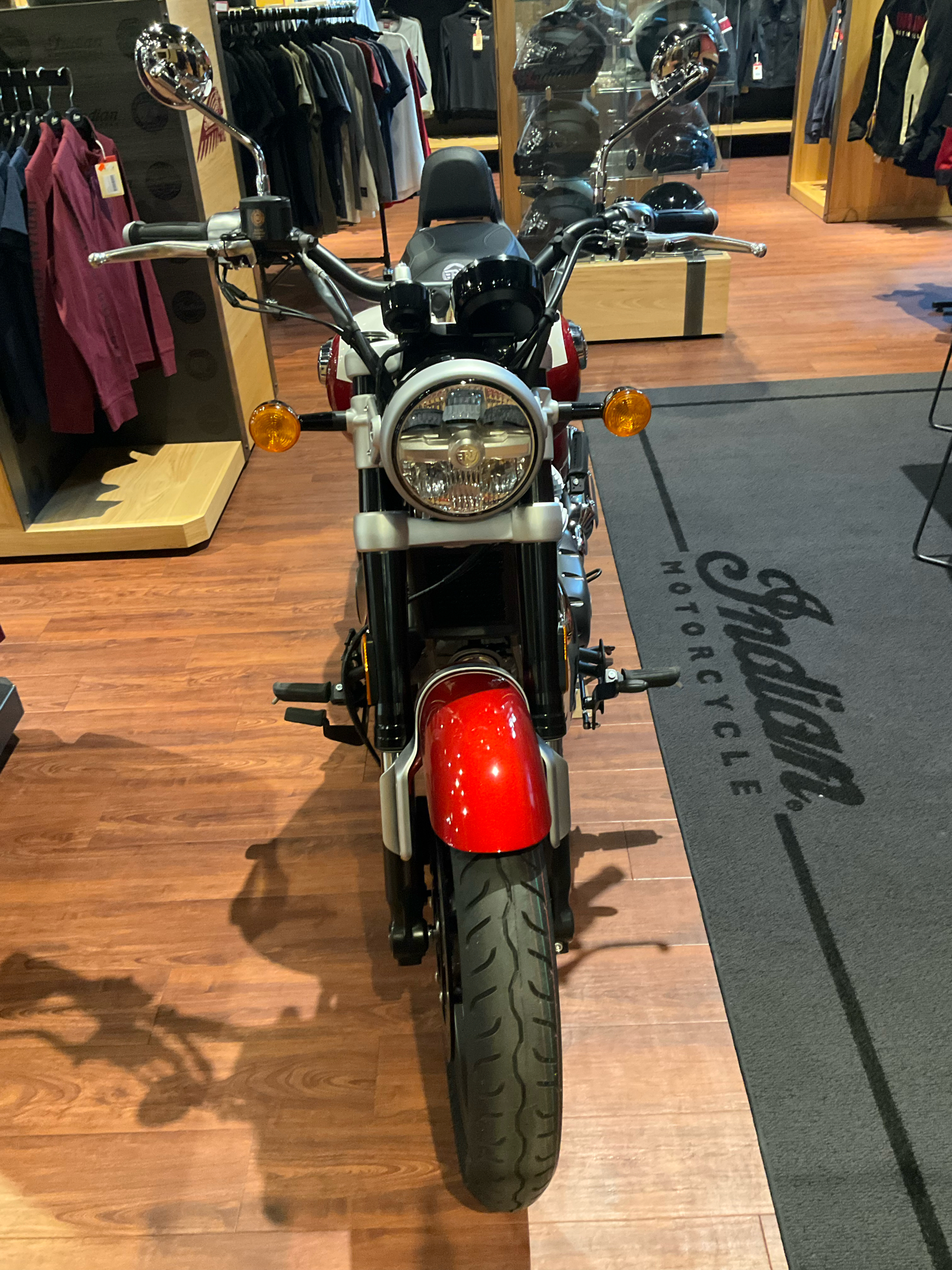 2024 Royal Enfield Super Meteor 650 in Elkhart, Indiana - Photo 3