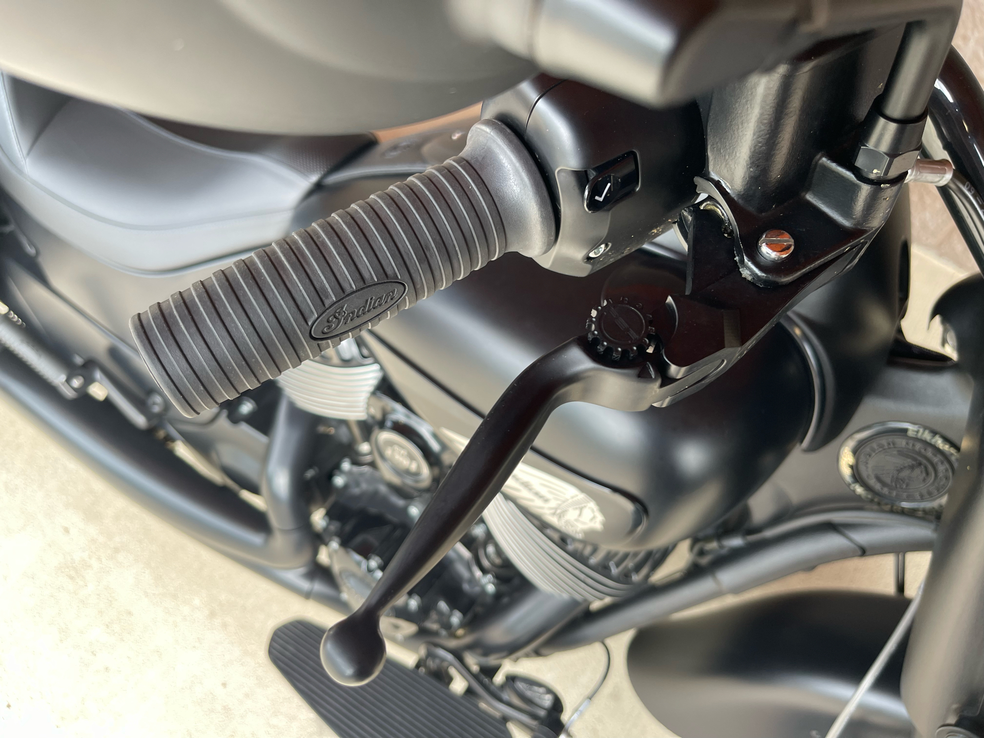 2023 Indian Motorcycle Springfield® Dark Horse® in Elkhart, Indiana - Photo 8