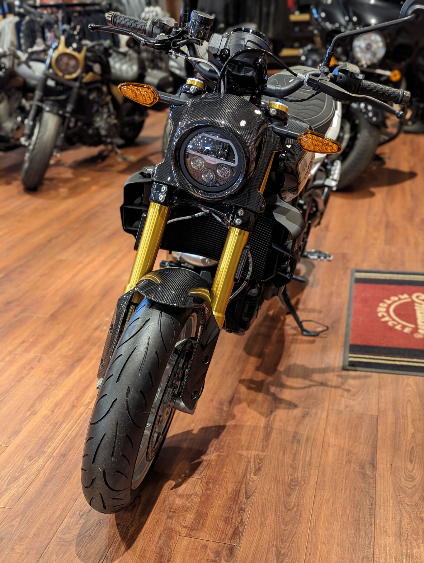 2023 Indian Motorcycle FTR R Carbon in Elkhart, Indiana - Photo 3