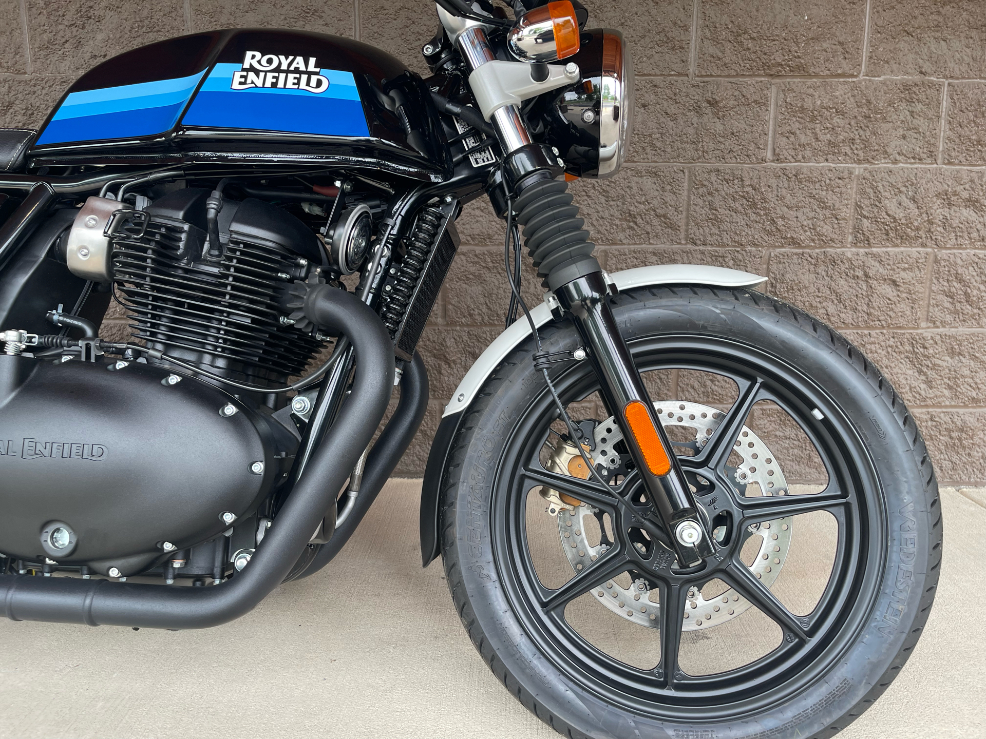 2024 Royal Enfield Continental GT 650 in Elkhart, Indiana - Photo 3