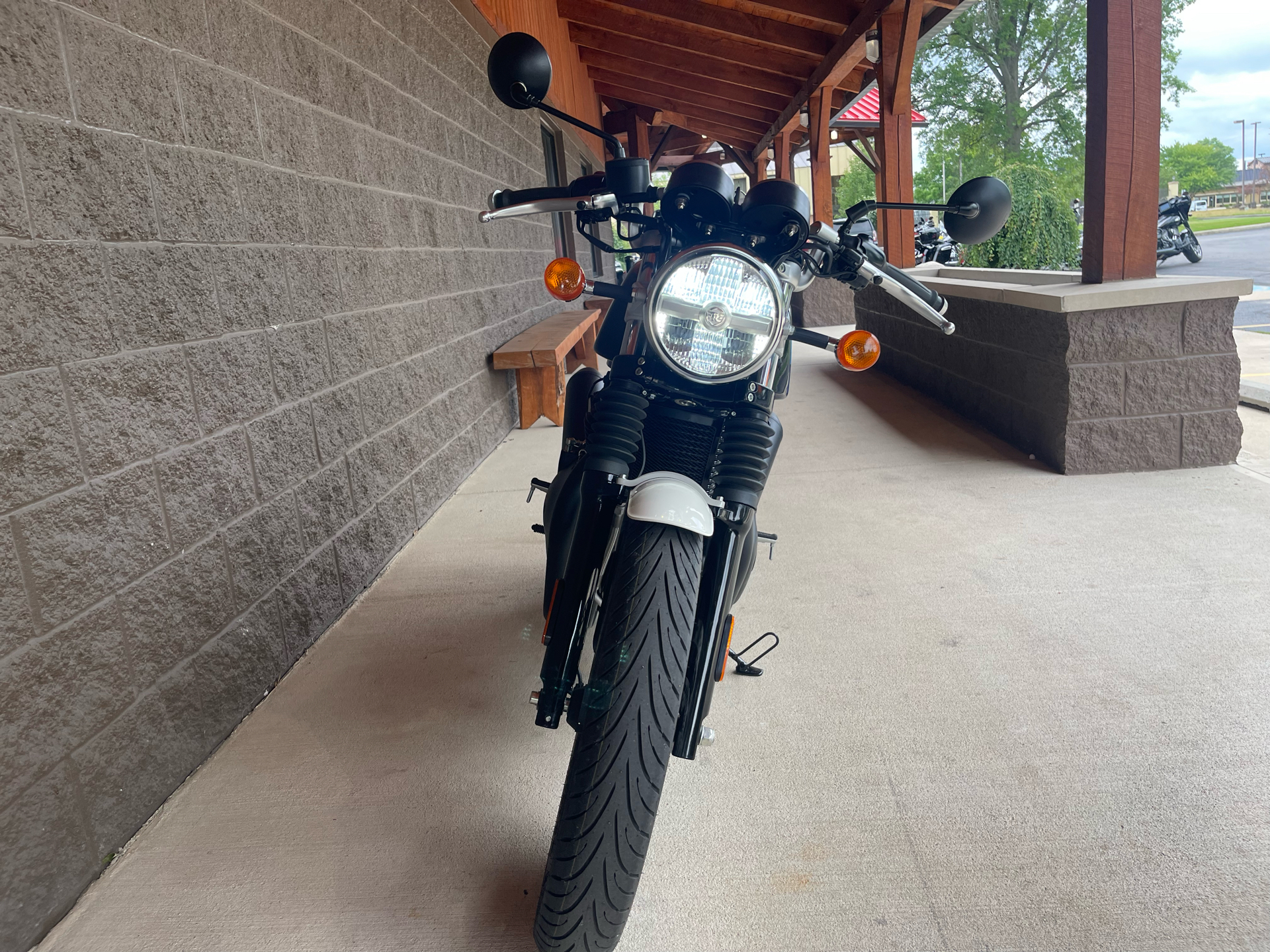 2024 Royal Enfield Continental GT 650 in Elkhart, Indiana - Photo 8