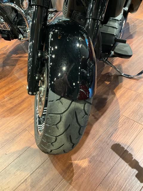 2019 Indian Motorcycle Chieftain® ABS in Elkhart, Indiana - Photo 14