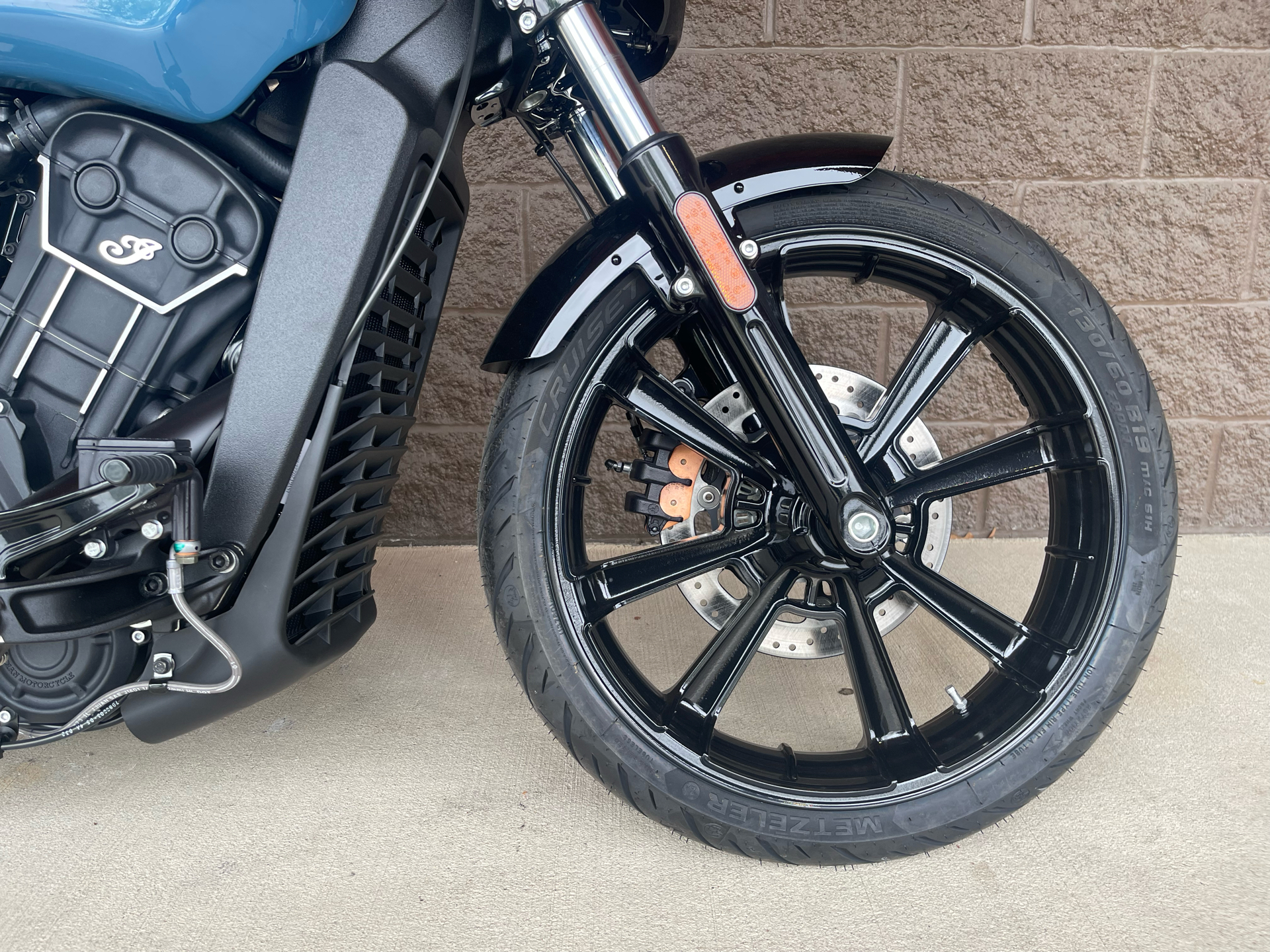 2024 Indian Motorcycle Scout® Rogue ABS in Elkhart, Indiana - Photo 3