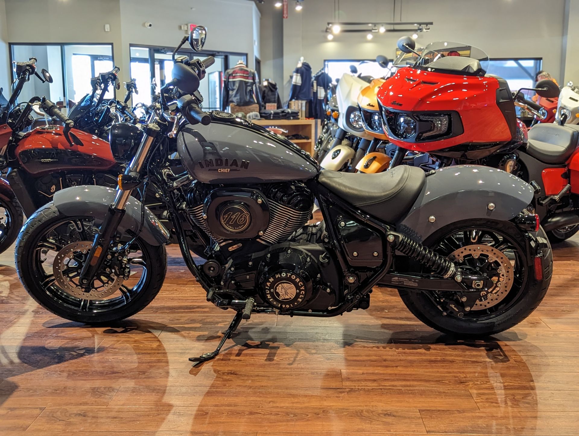 2022 Indian Motorcycle Chief Dark Horse® in Elkhart, Indiana - Photo 2