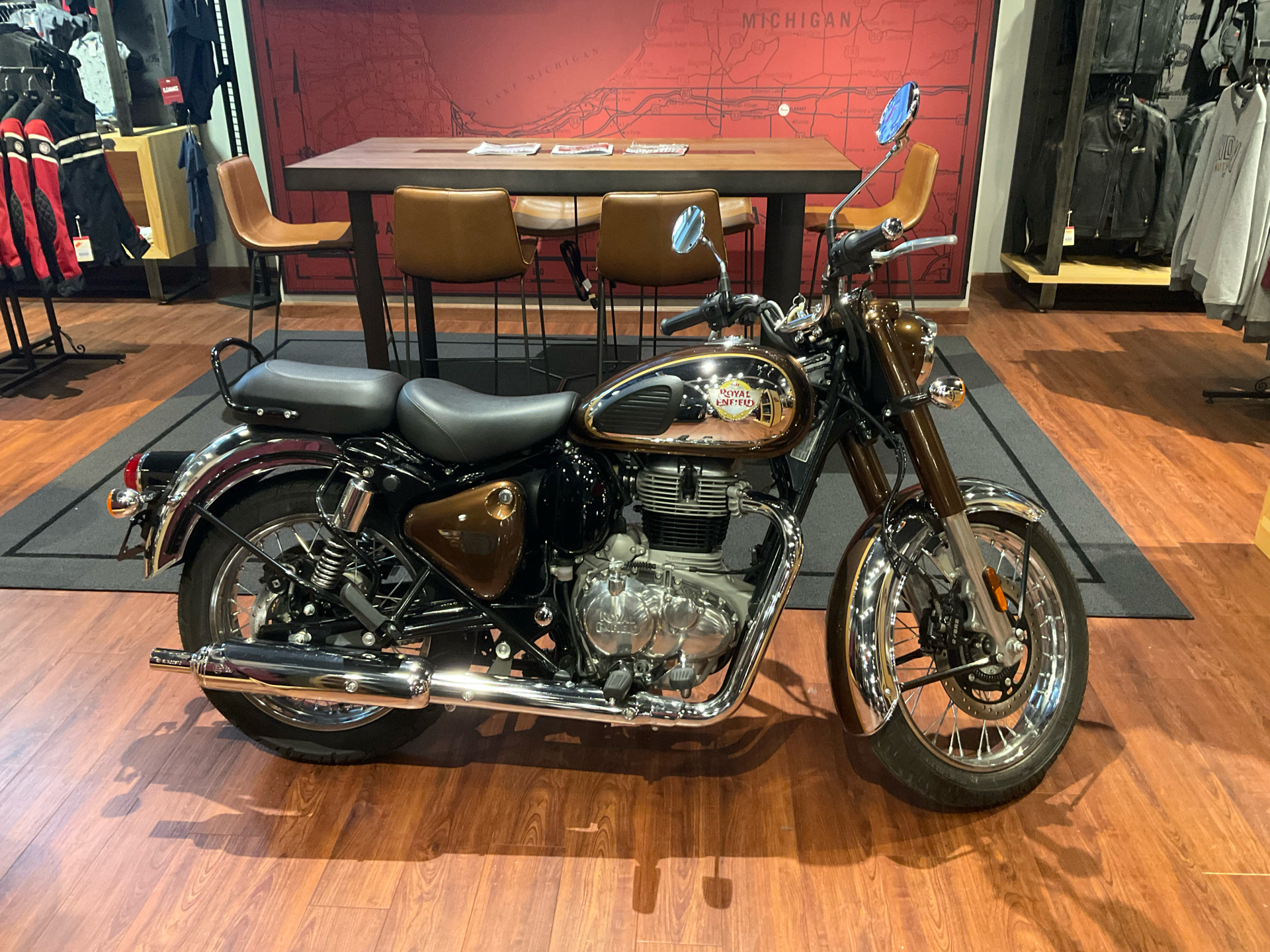2022 Royal Enfield Classic 350 in Elkhart, Indiana - Photo 1