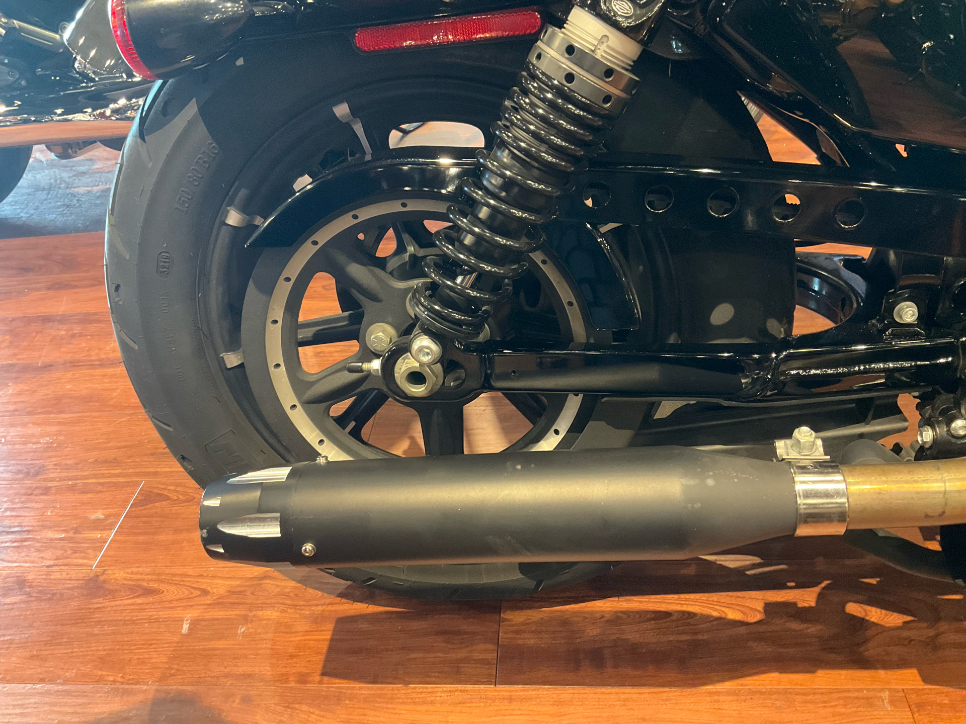 2020 Harley-Davidson Iron 883™ in Elkhart, Indiana - Photo 8