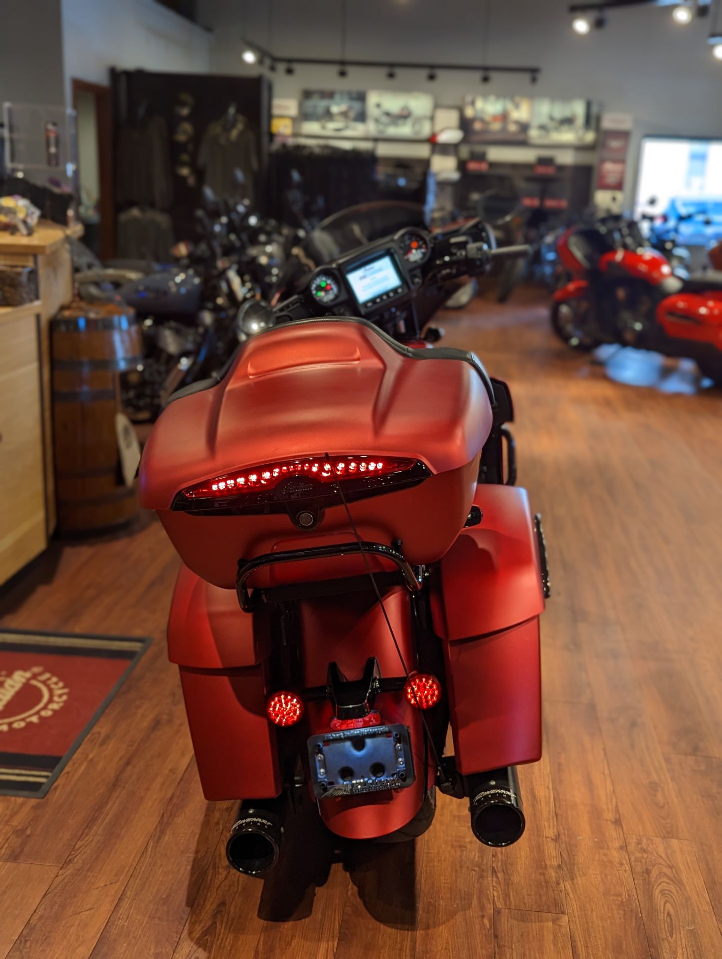 2020 Indian Motorcycle Roadmaster® Dark Horse® in Elkhart, Indiana - Photo 4
