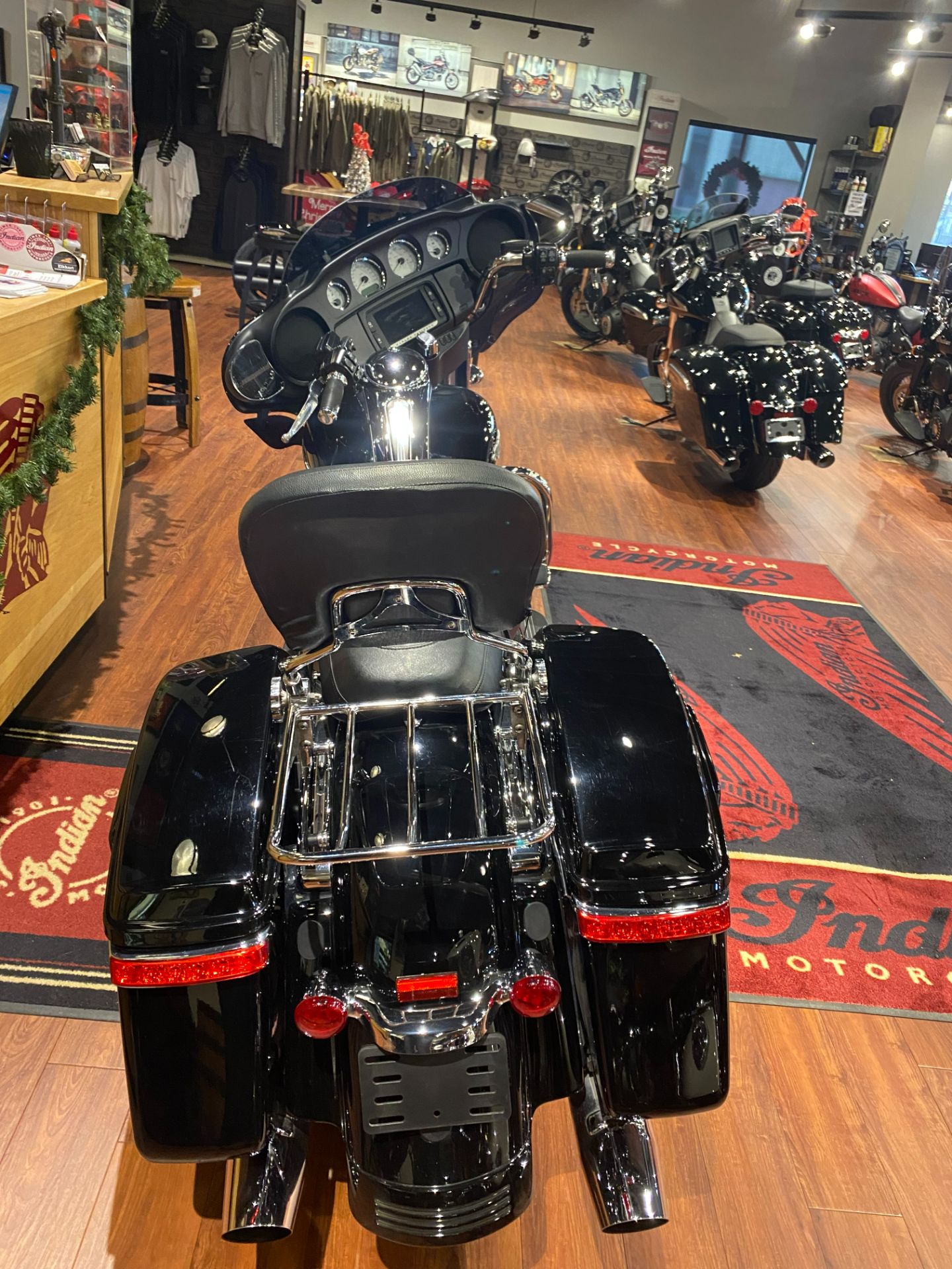 2018 Harley-Davidson Street Glide® in Elkhart, Indiana - Photo 6