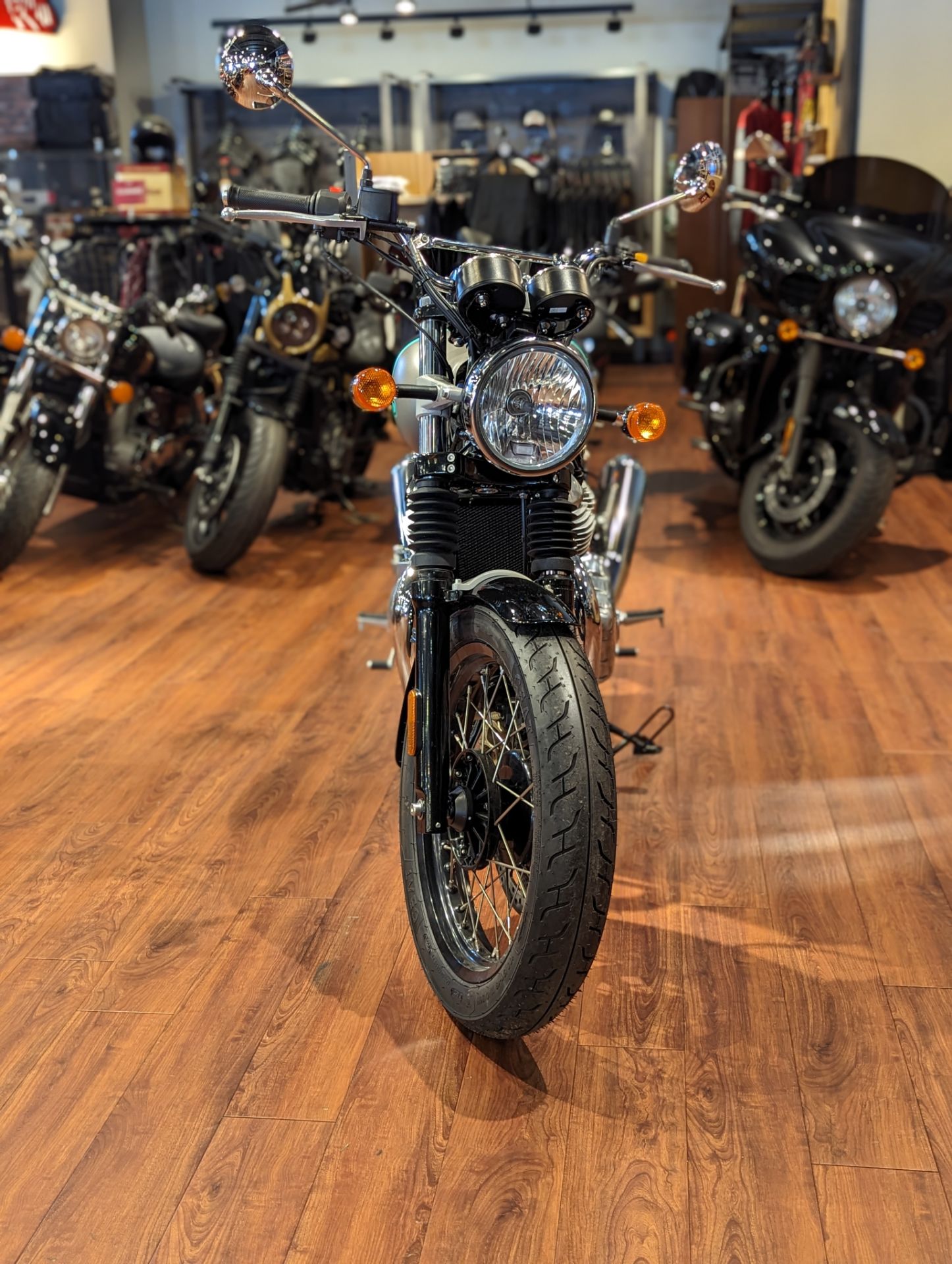 2022 Royal Enfield INT650 in Elkhart, Indiana - Photo 3
