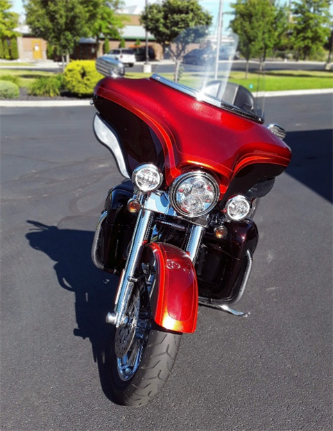 2009 Harley-Davidson CVO™ Ultra Classic® Electra Glide® in Elkhart, Indiana - Photo 3