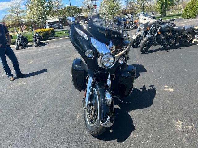 2019 Indian Motorcycle Roadmaster® ABS in Elkhart, Indiana - Photo 3