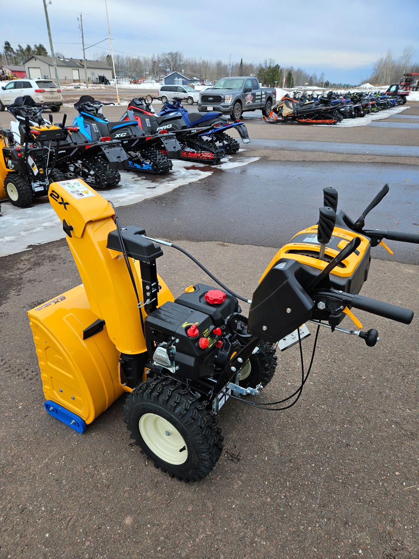 Cub Cadet 2x26 756 in Greenland, Michigan - Photo 3