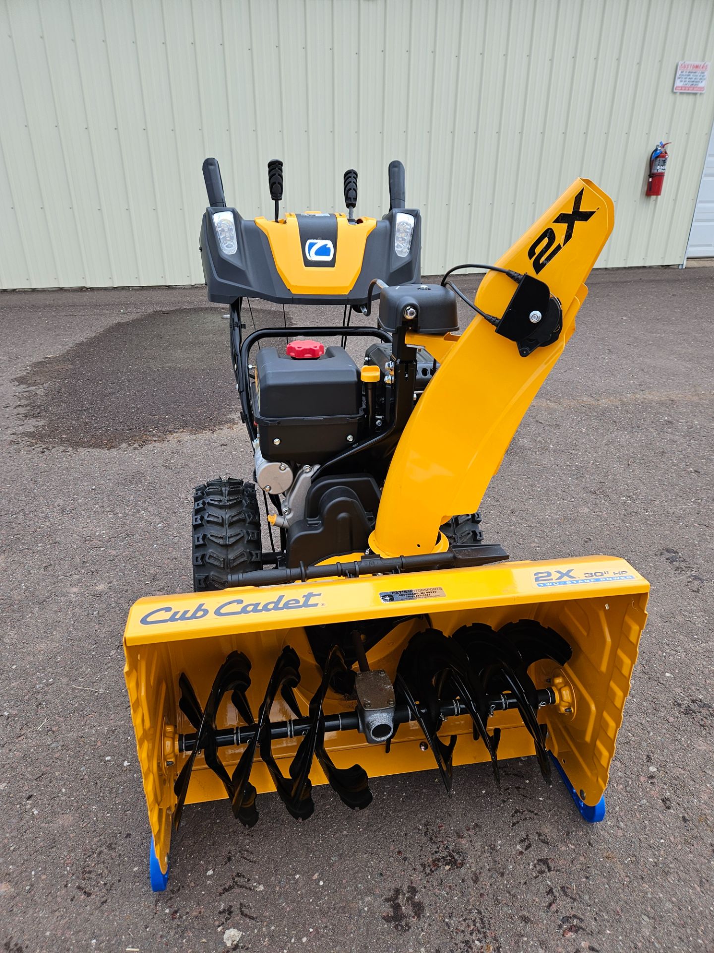 Cub Cadet stage 2 30inch in Greenland, Michigan - Photo 2