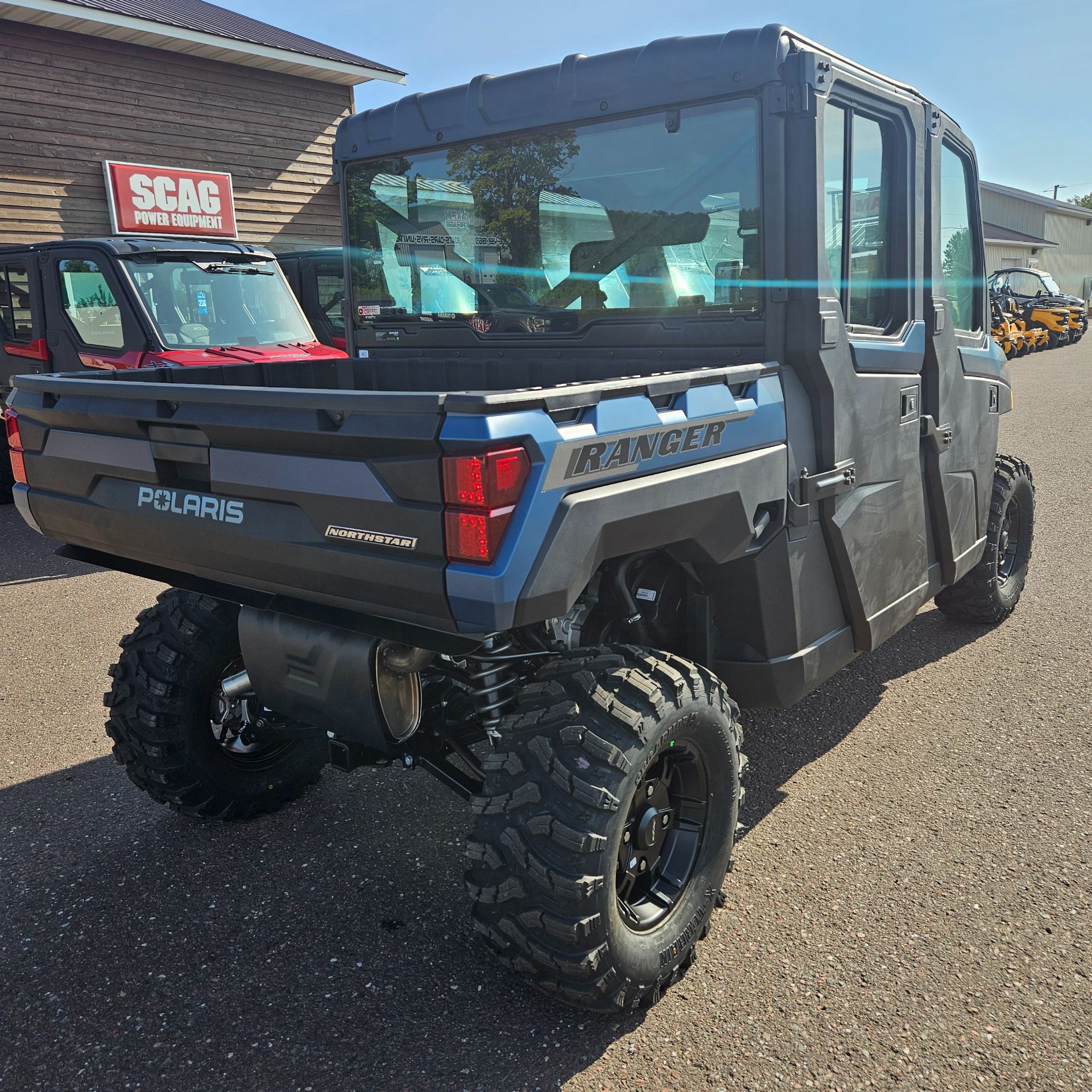 2025 Polaris Ranger Crew XP 1000 NorthStar Edition Premium with Fixed Windshield in Greenland, Michigan - Photo 2