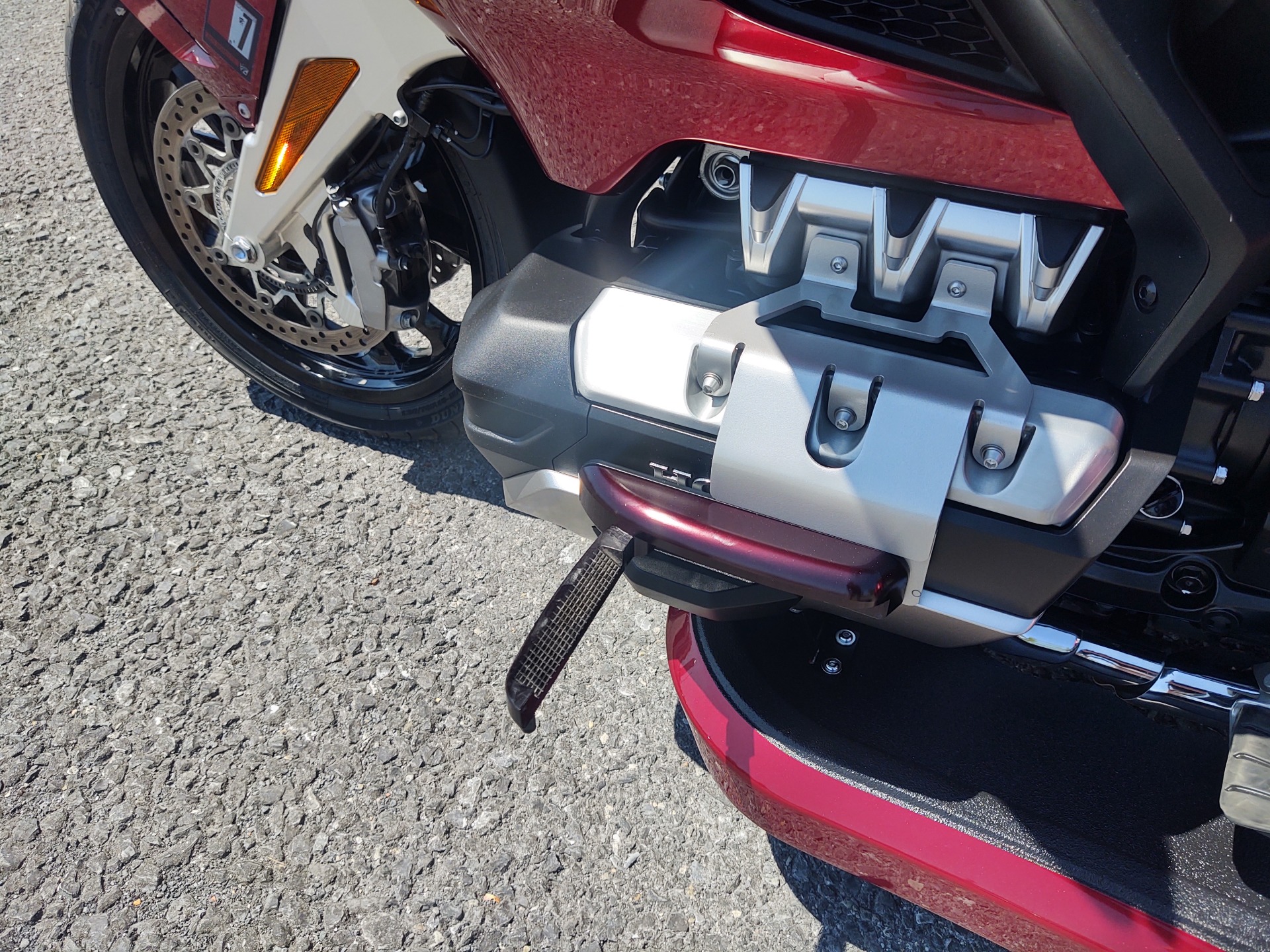 2018 Honda Gold Wing Tour Automatic DCT in Duncansville, Pennsylvania - Photo 7