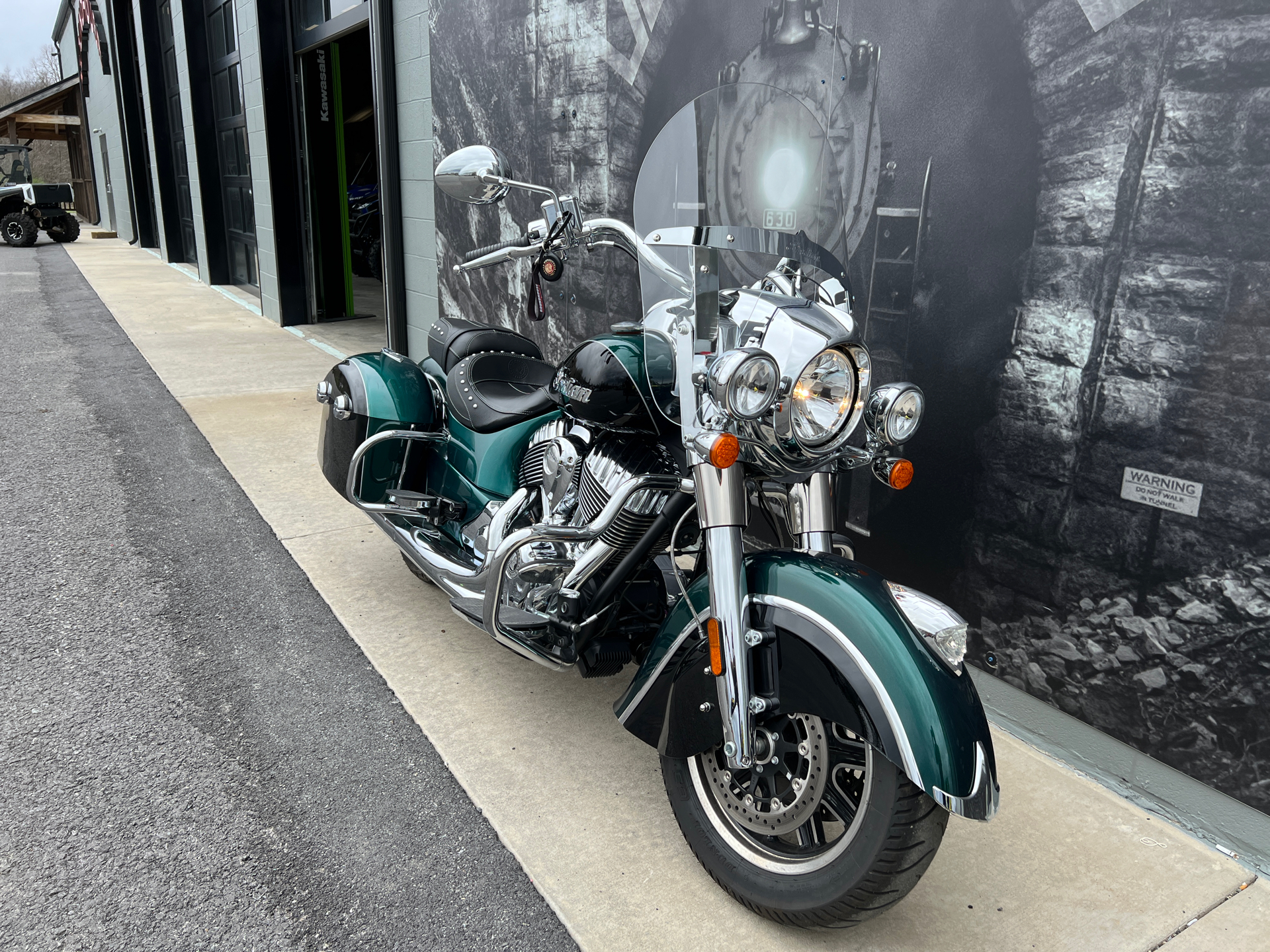 2018 Indian Springfield® ABS in Duncansville, Pennsylvania - Photo 11
