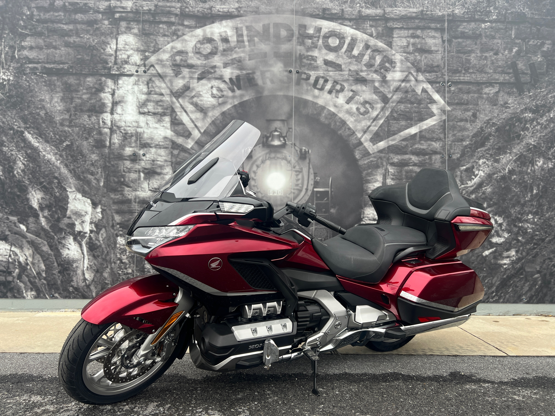 2021 Honda Gold Wing Tour Automatic DCT in Duncansville, Pennsylvania - Photo 1