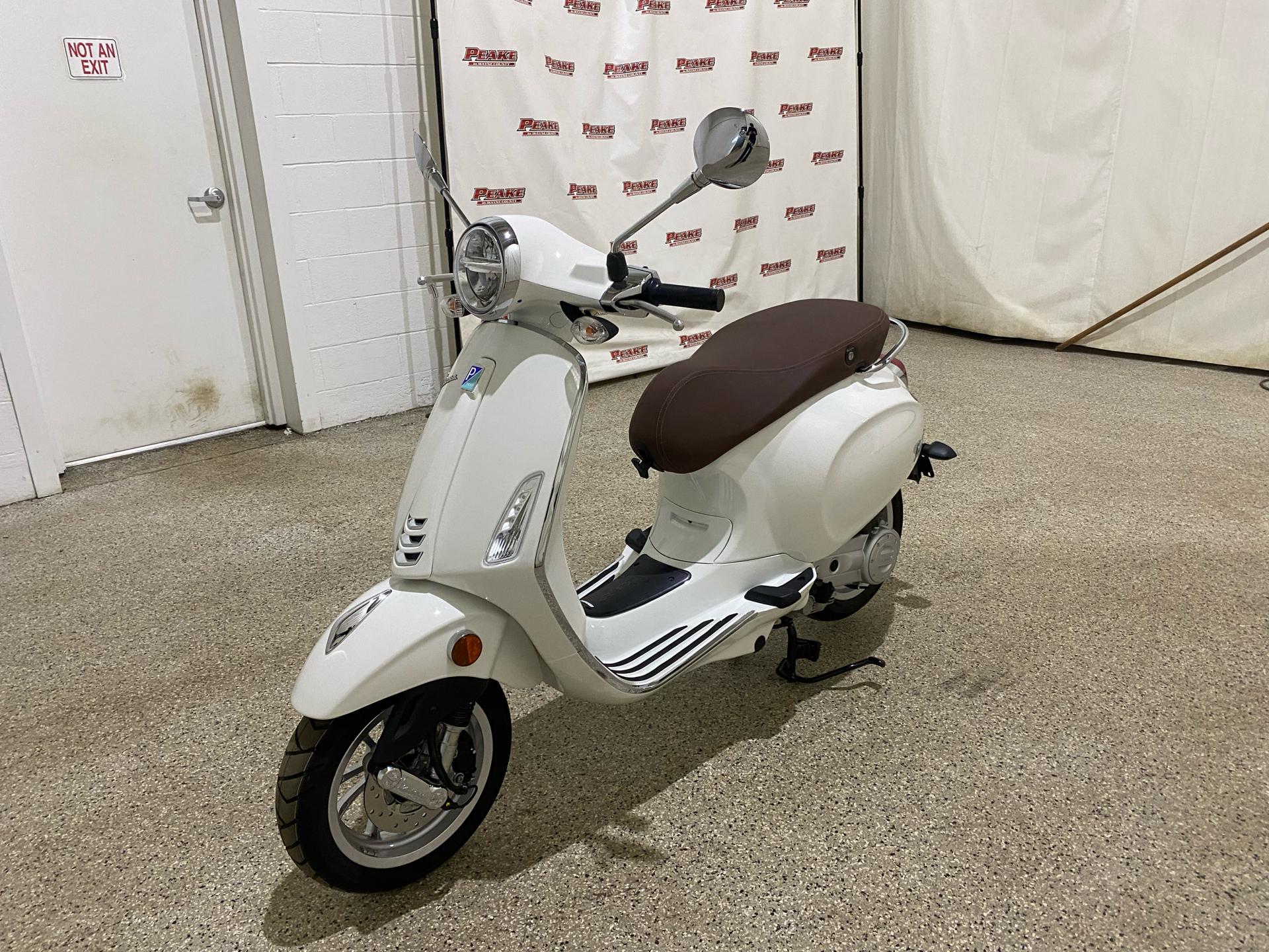 2023 Vespa Primavera 50 in Williamson, New York - Photo 1