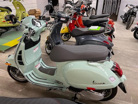 2024 Vespa GTS 300 in Williamson, New York - Photo 7