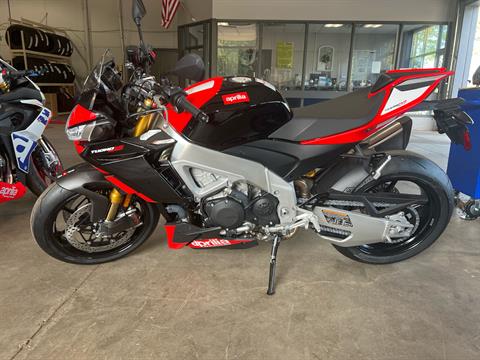 2024 Aprilia Tuono V4 Factory 1100 in Williamson, New York - Photo 2