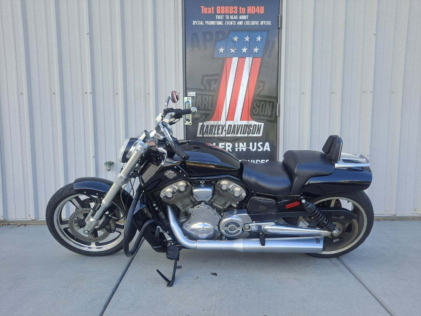2015 Harley-Davidson V-Rod Muscle® in Clarksville, Tennessee - Photo 2