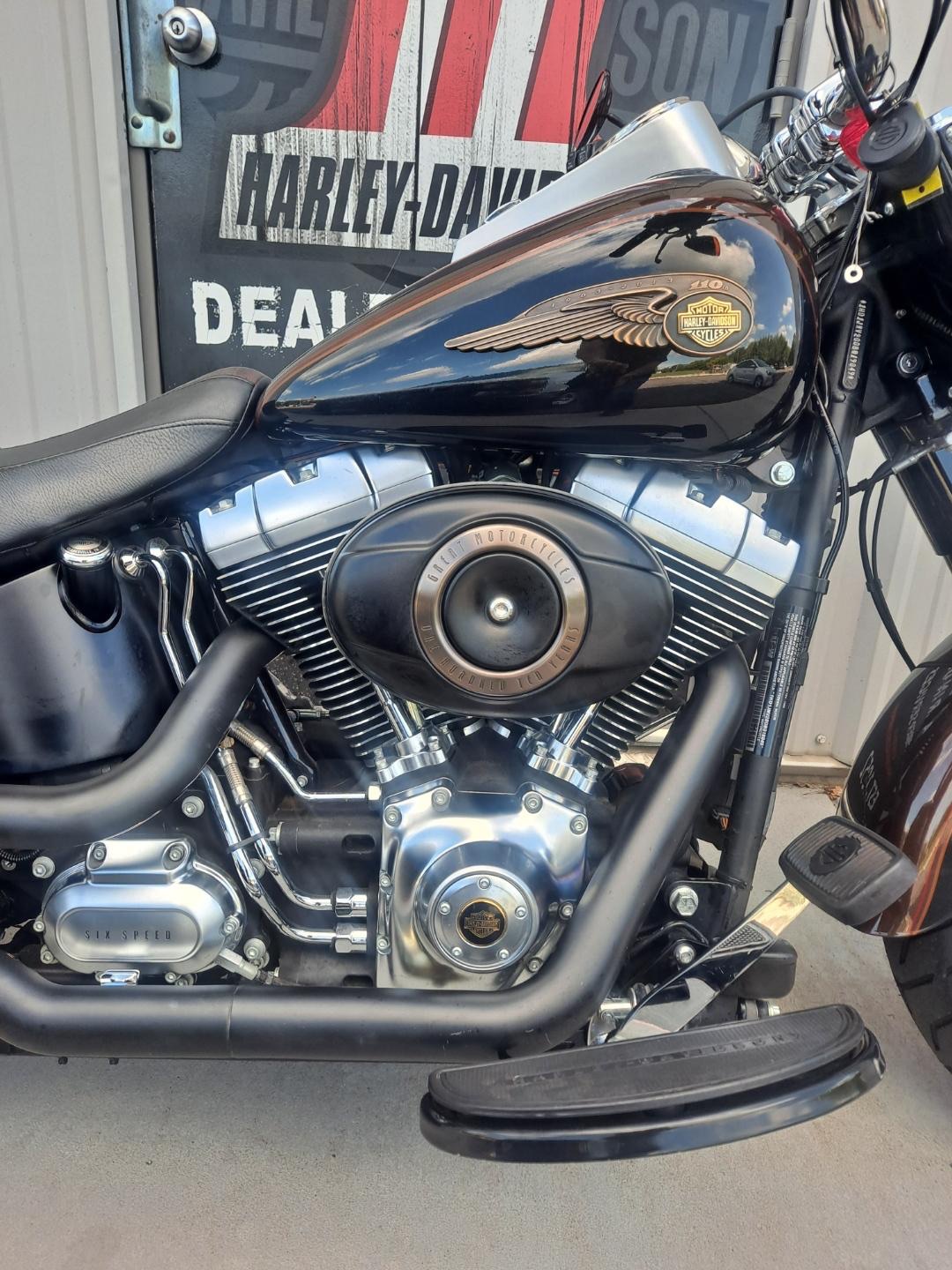 2013 Harley-Davidson Softail® Fat Boy® Lo 110th Anniversary Edition in Clarksville, Tennessee - Photo 3