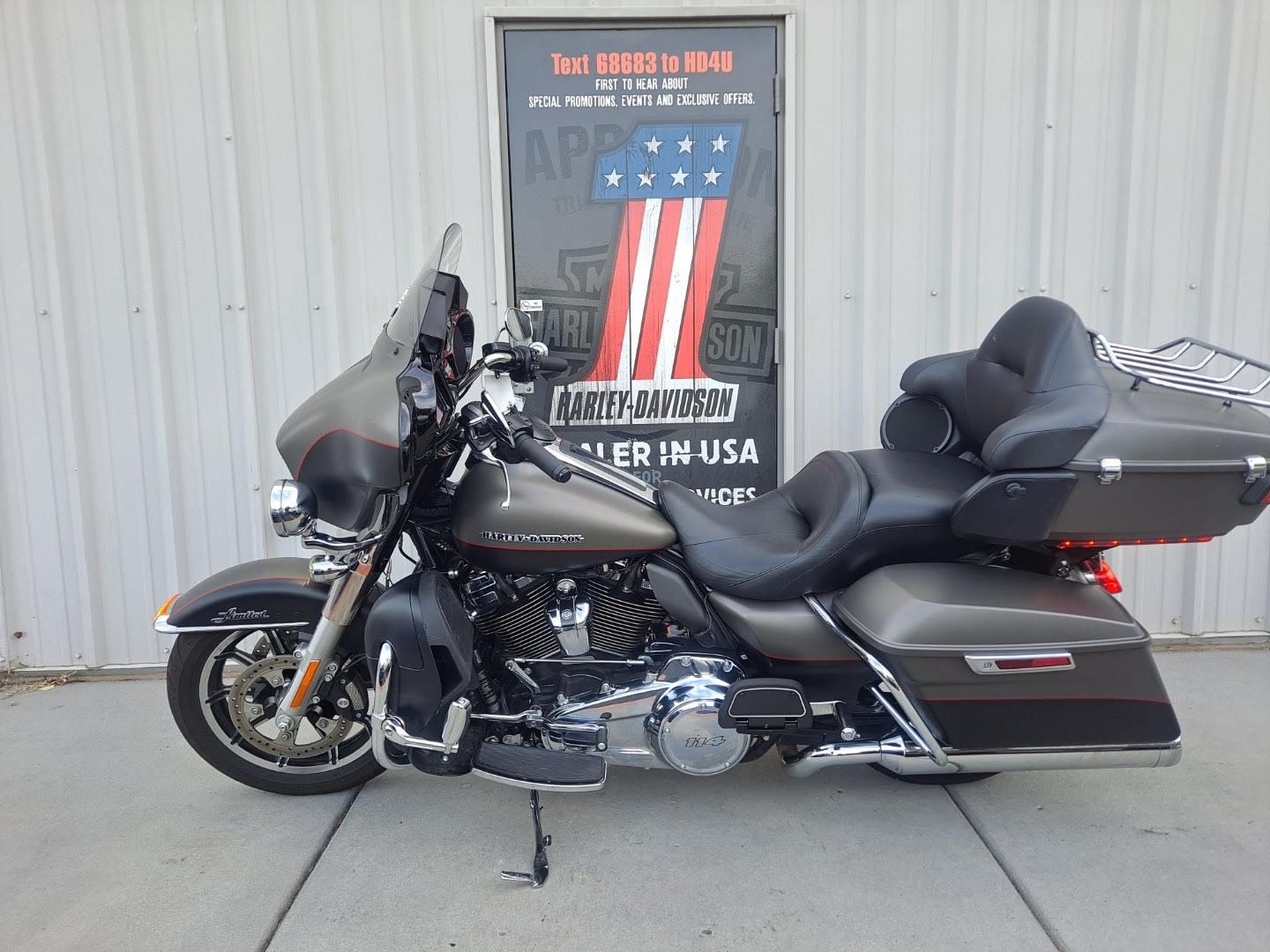 2019 Harley-Davidson Ultra Limited in Clarksville, Tennessee - Photo 2