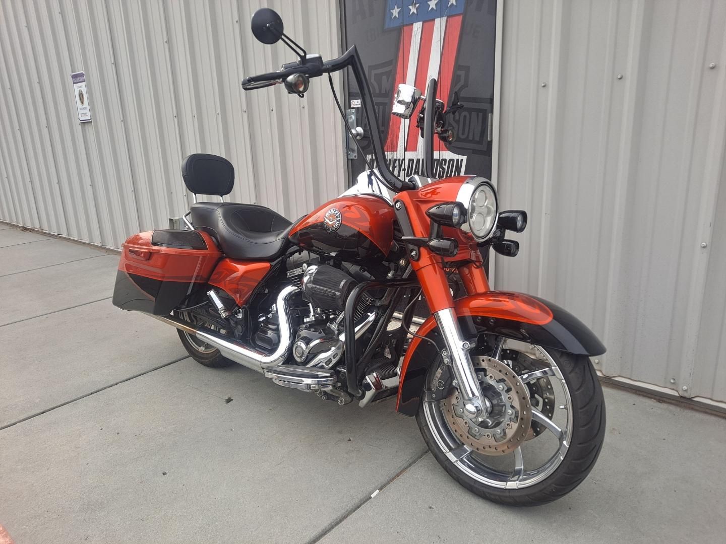 2014 Harley-Davidson CVO™ Road King® in Clarksville, Tennessee - Photo 5