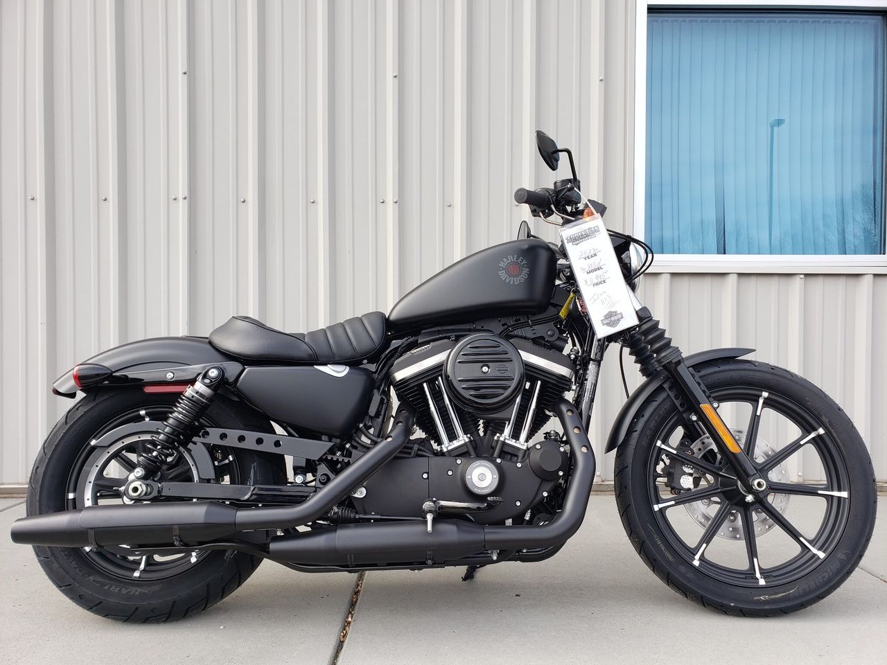 2022 Harley-Davidson Iron 883™ in Clarksville, Tennessee - Photo 1