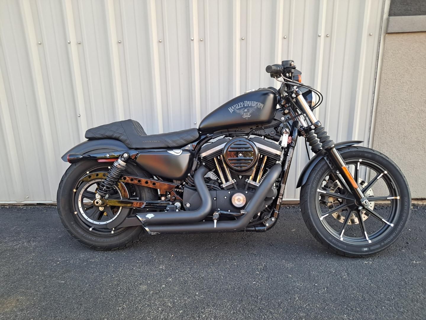 2016 Harley-Davidson Iron 883™ in Clarksville, Tennessee - Photo 2