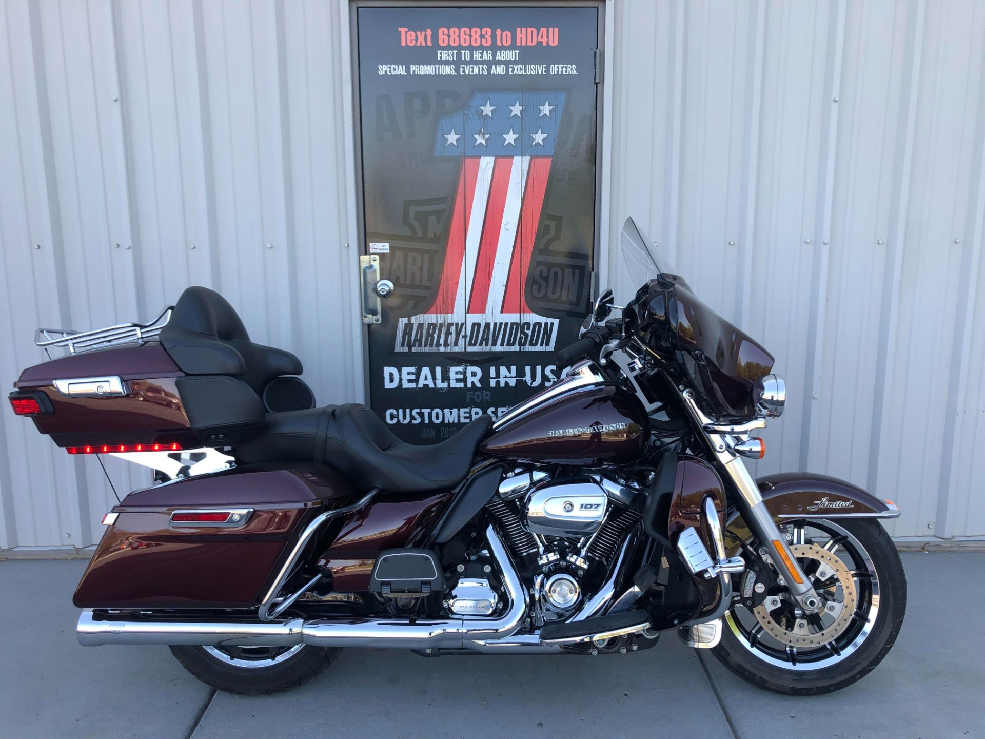 2018 Harley-Davidson Ultra Limited in Clarksville, Tennessee - Photo 1