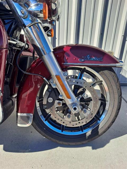 2017 Harley-Davidson Ultra Limited in Clarksville, Tennessee - Photo 5