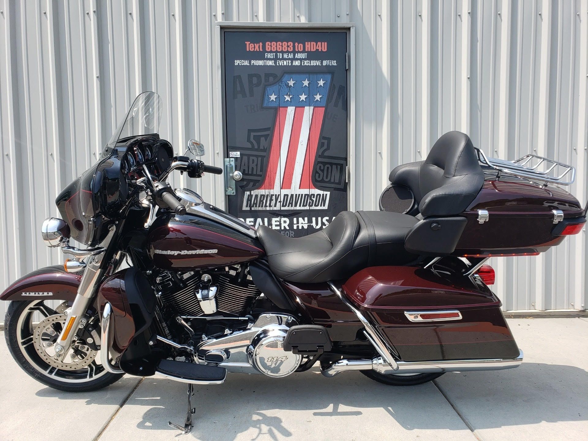 2022 Harley-Davidson Ultra Limited in Clarksville, Tennessee - Photo 2