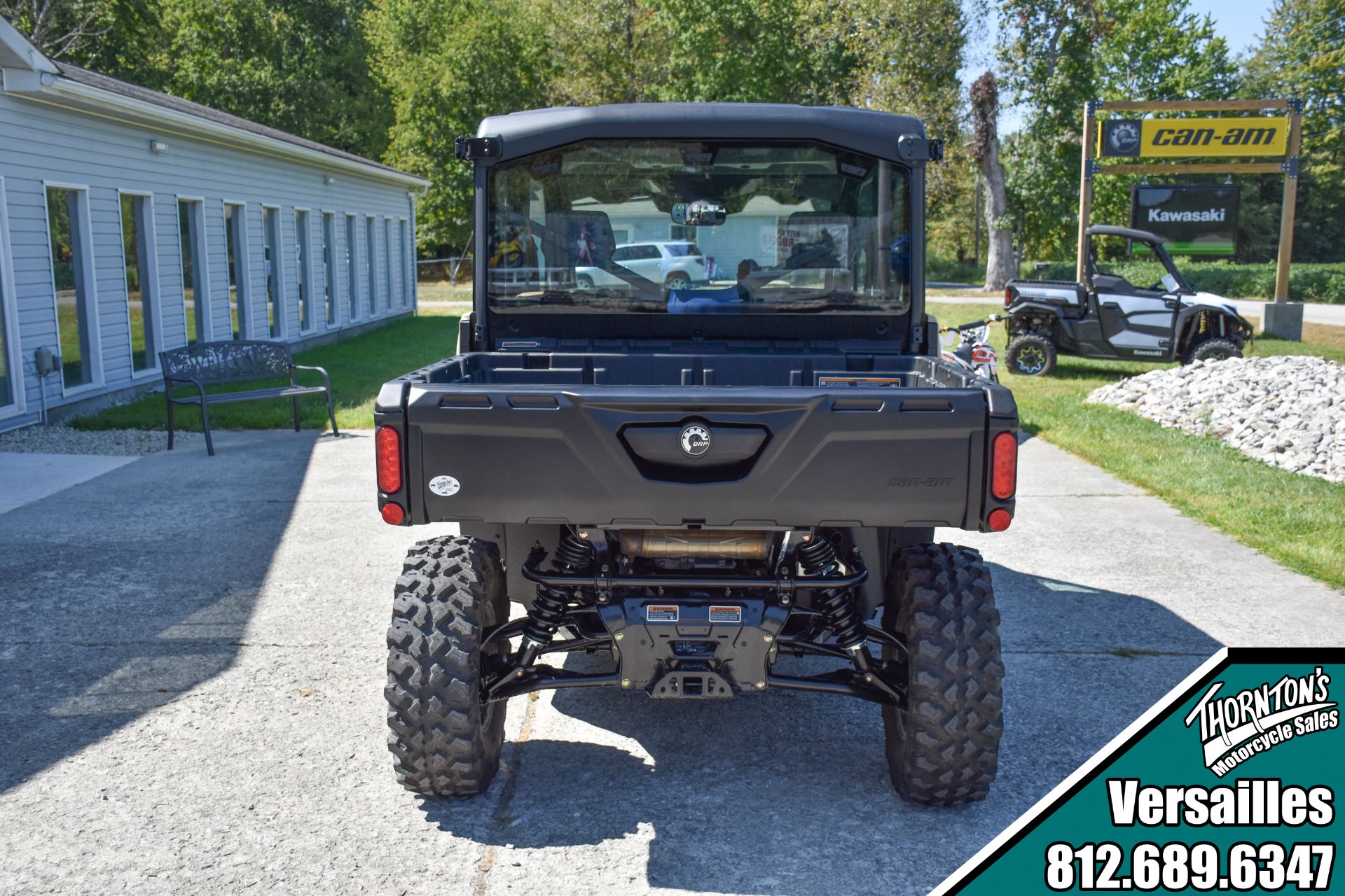 2024 Can-Am Defender MAX Limited in Versailles, Indiana - Photo 10