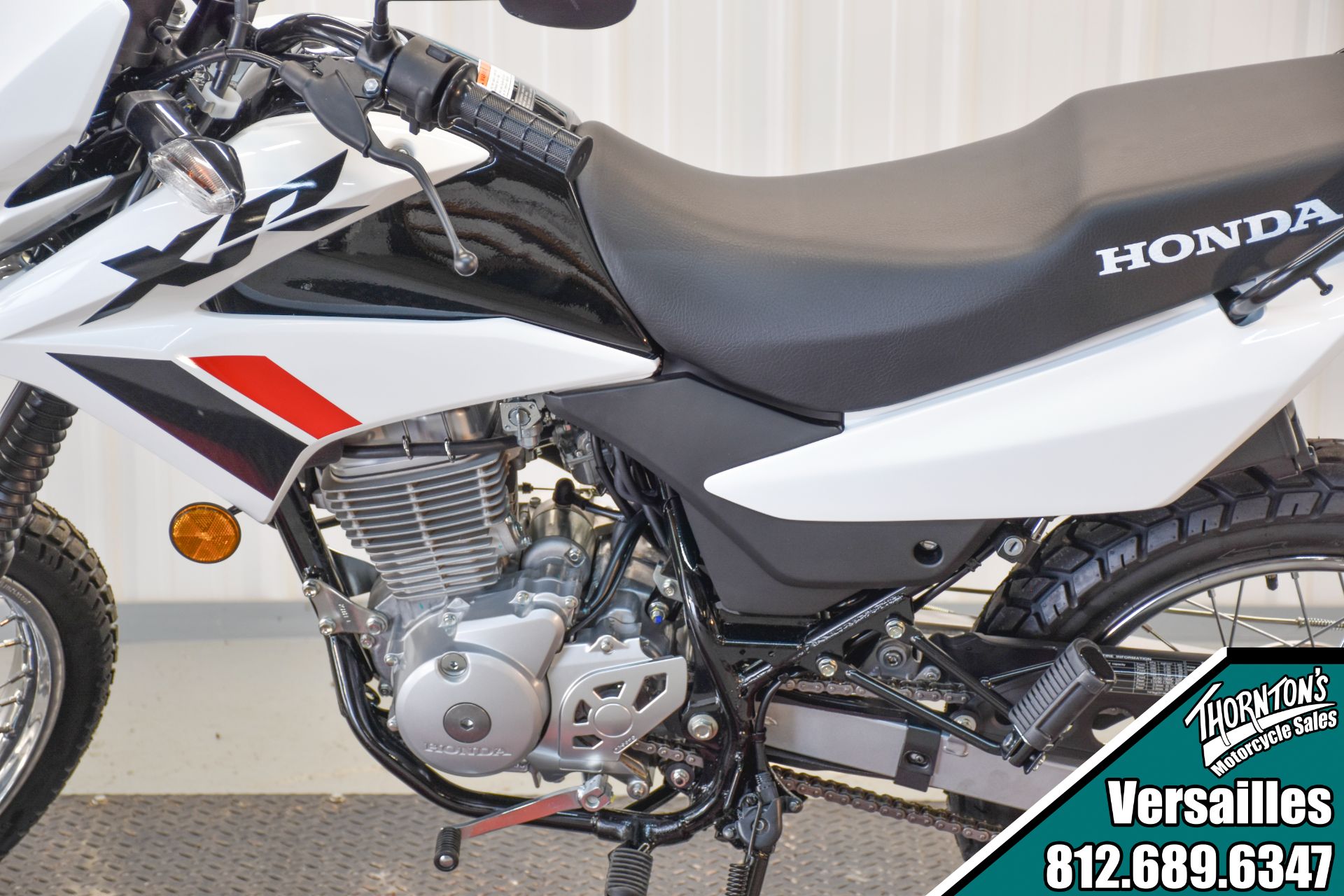 2024 Honda XR150L in Versailles, Indiana - Photo 10