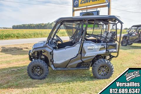 2024 Honda Pioneer 1000-5 Deluxe in Versailles, Indiana - Photo 6