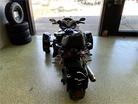 2014 Can-Am Spyder® RS SM5 in Madison, Indiana - Photo 4