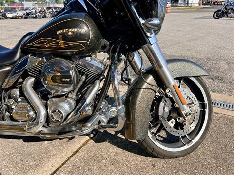 2016 Harley-Davidson Street Glide® Special in Madison, Indiana - Photo 2