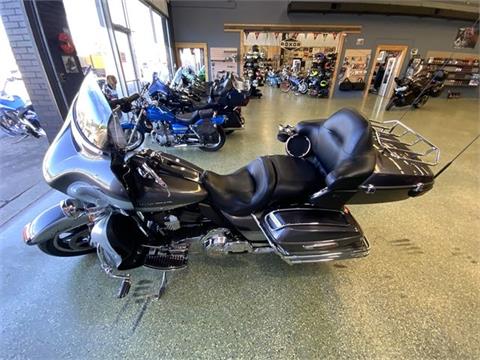 2014 Harley-Davidson Ultra Limited in Madison, Indiana - Photo 2