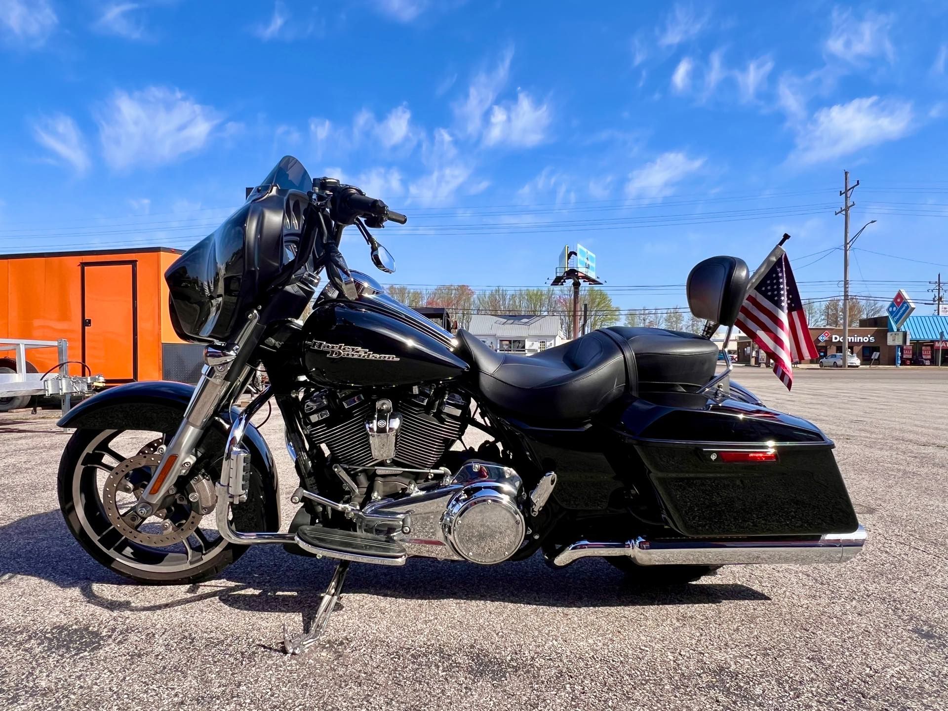 2018 Harley-Davidson Street Glide® in Madison, Indiana - Photo 6
