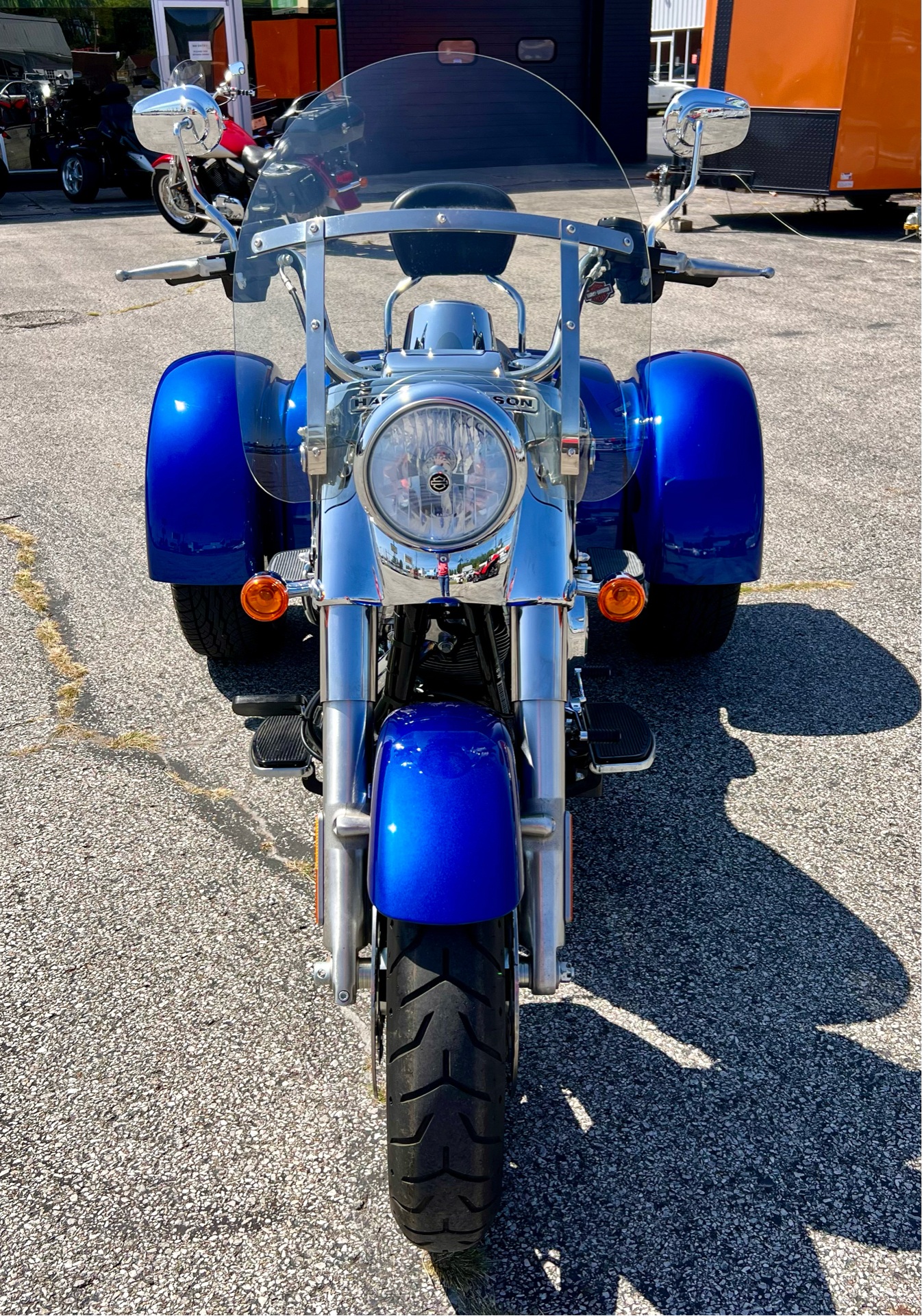 2015 Harley-Davidson Freewheeler™ in Madison, Indiana - Photo 4