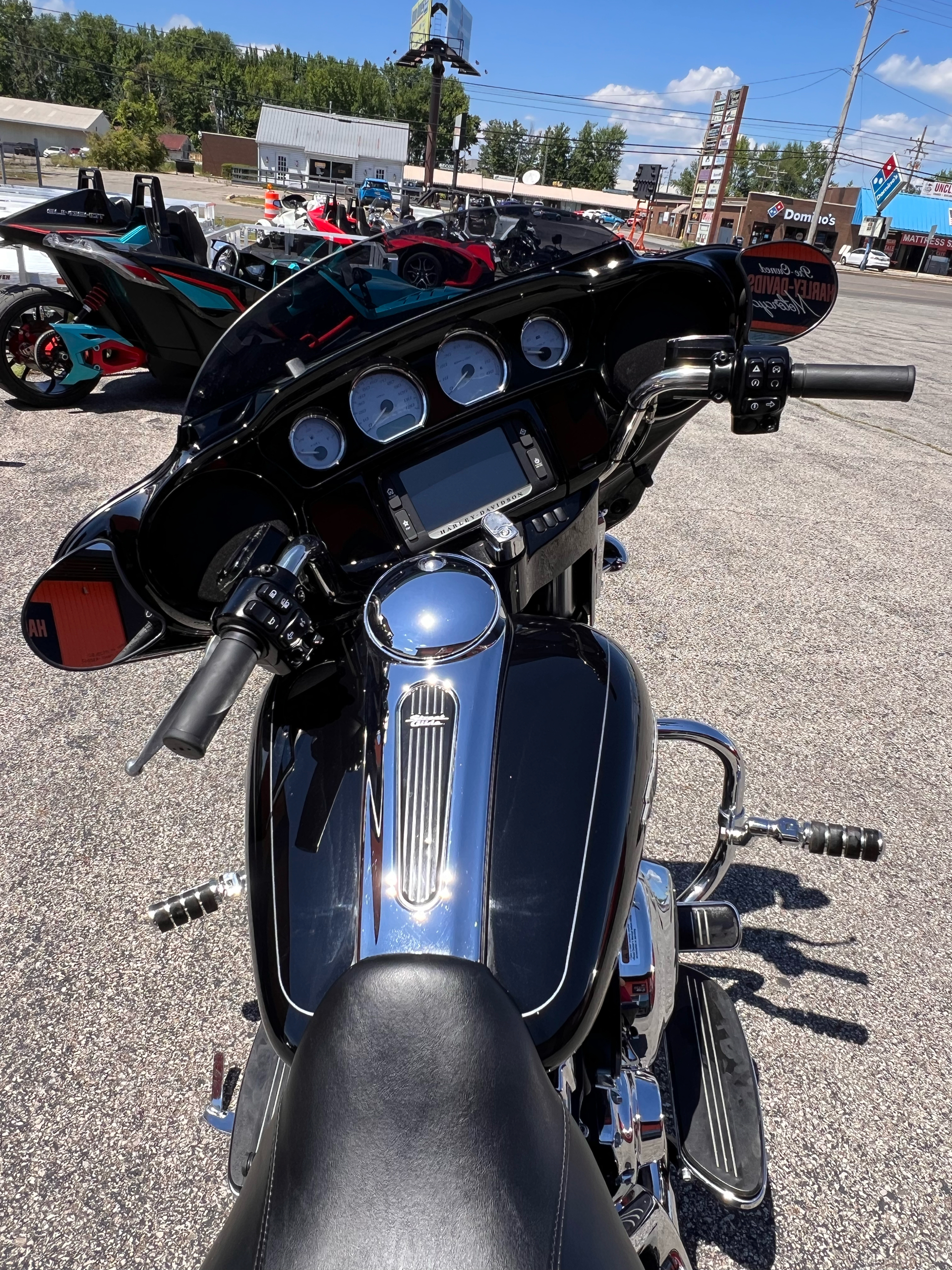 2015 Harley-Davidson Street Glide® Special in Madison, Indiana - Photo 10